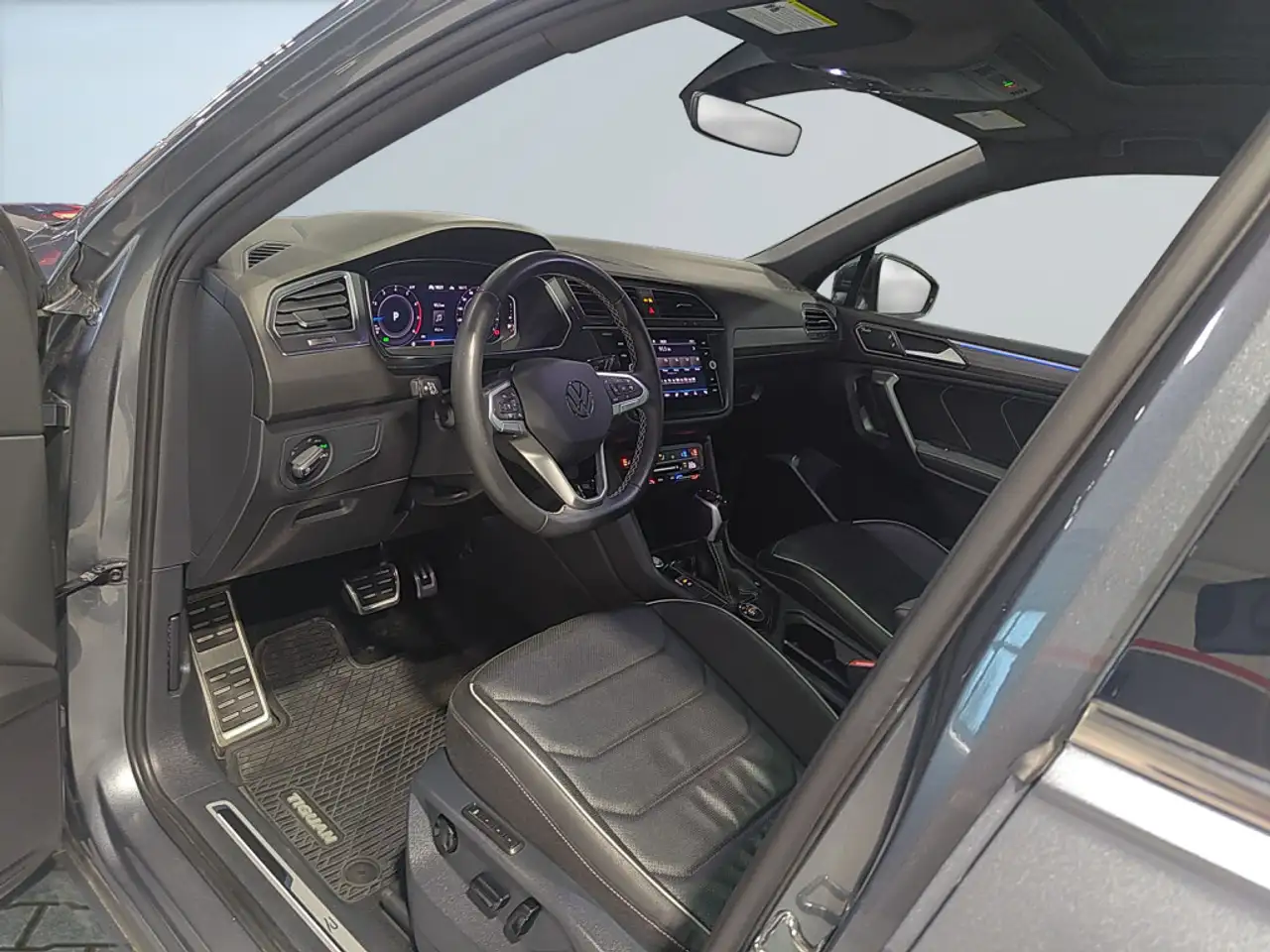 Volkswagen Tiguan снимка Volkswagen Tiguan