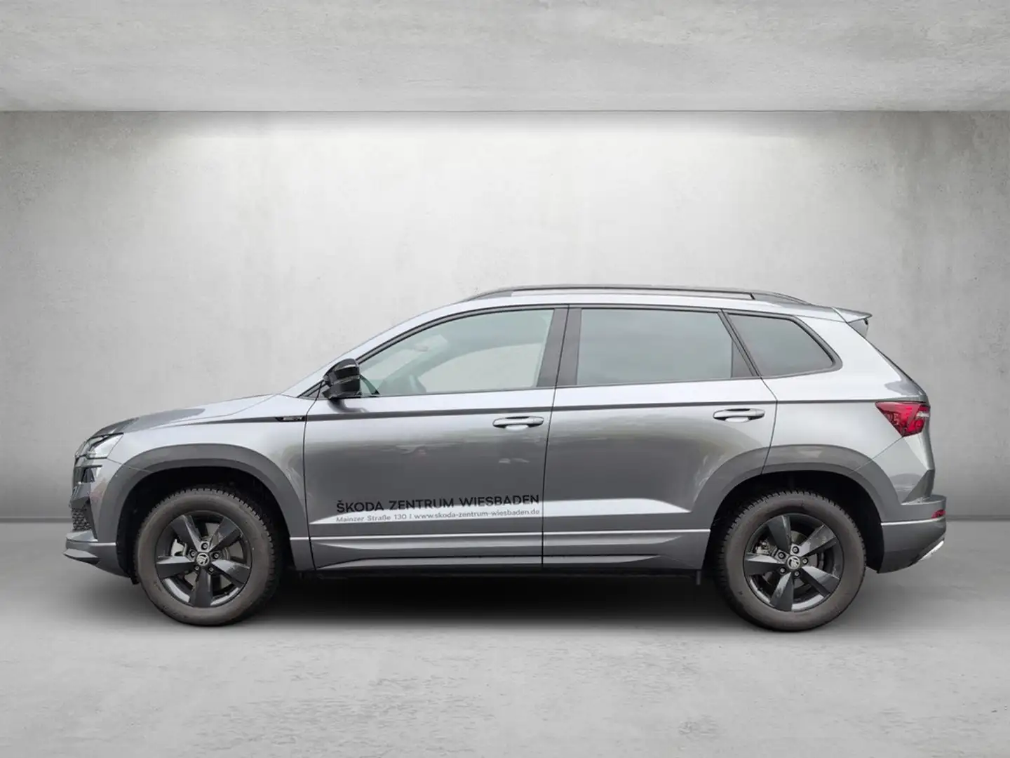 Skoda Karoq Sportline 2.0L TDI 4x4 Abgabe 02.2026 Grau - 2