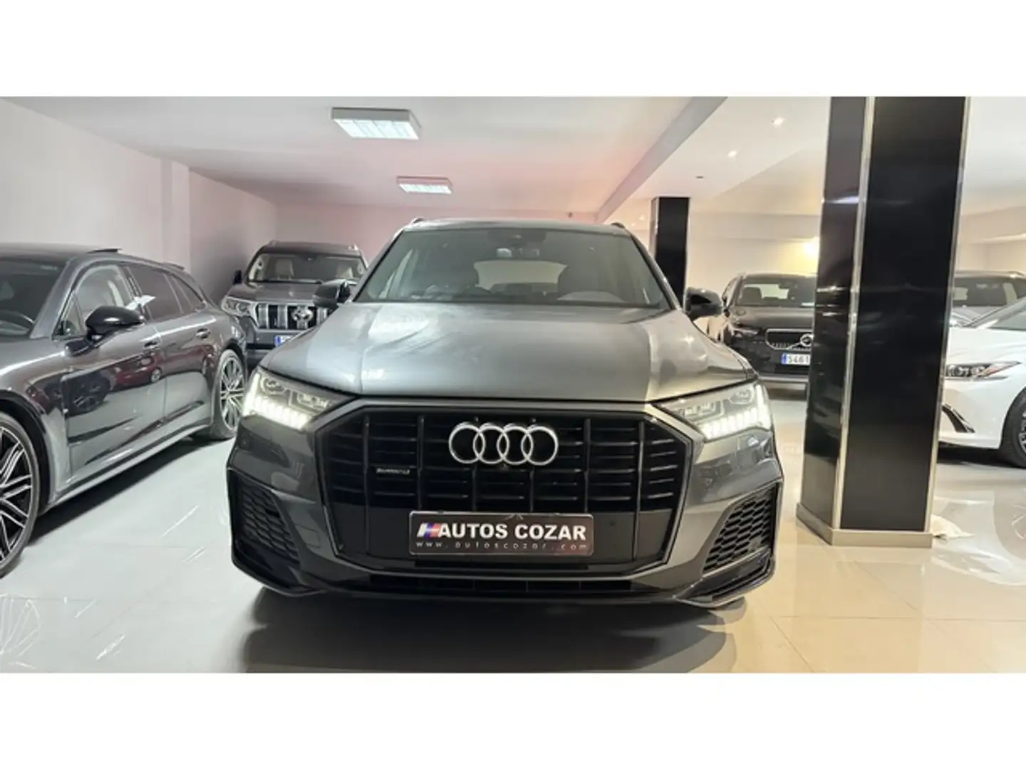 Audi Q7 50 TDI Black line edition quattro Gris - 2