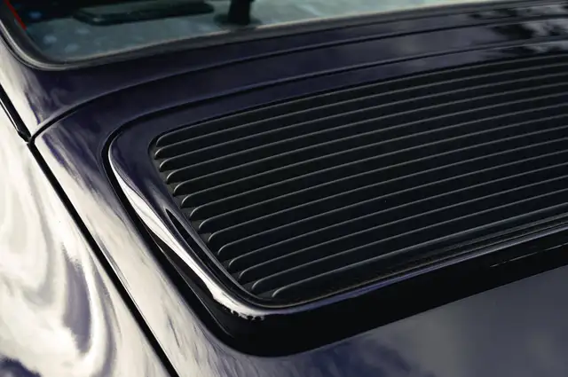 Porsche 911 view 17