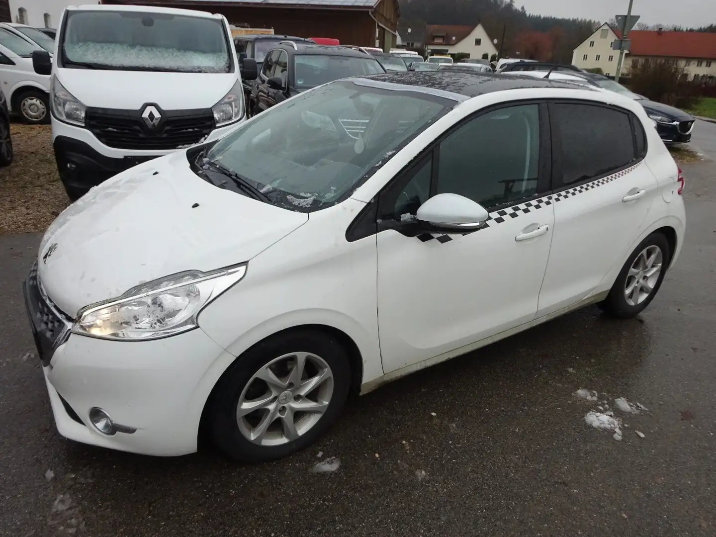 Peugeot 208 / Automatik/Euro 5 Blanco - 2