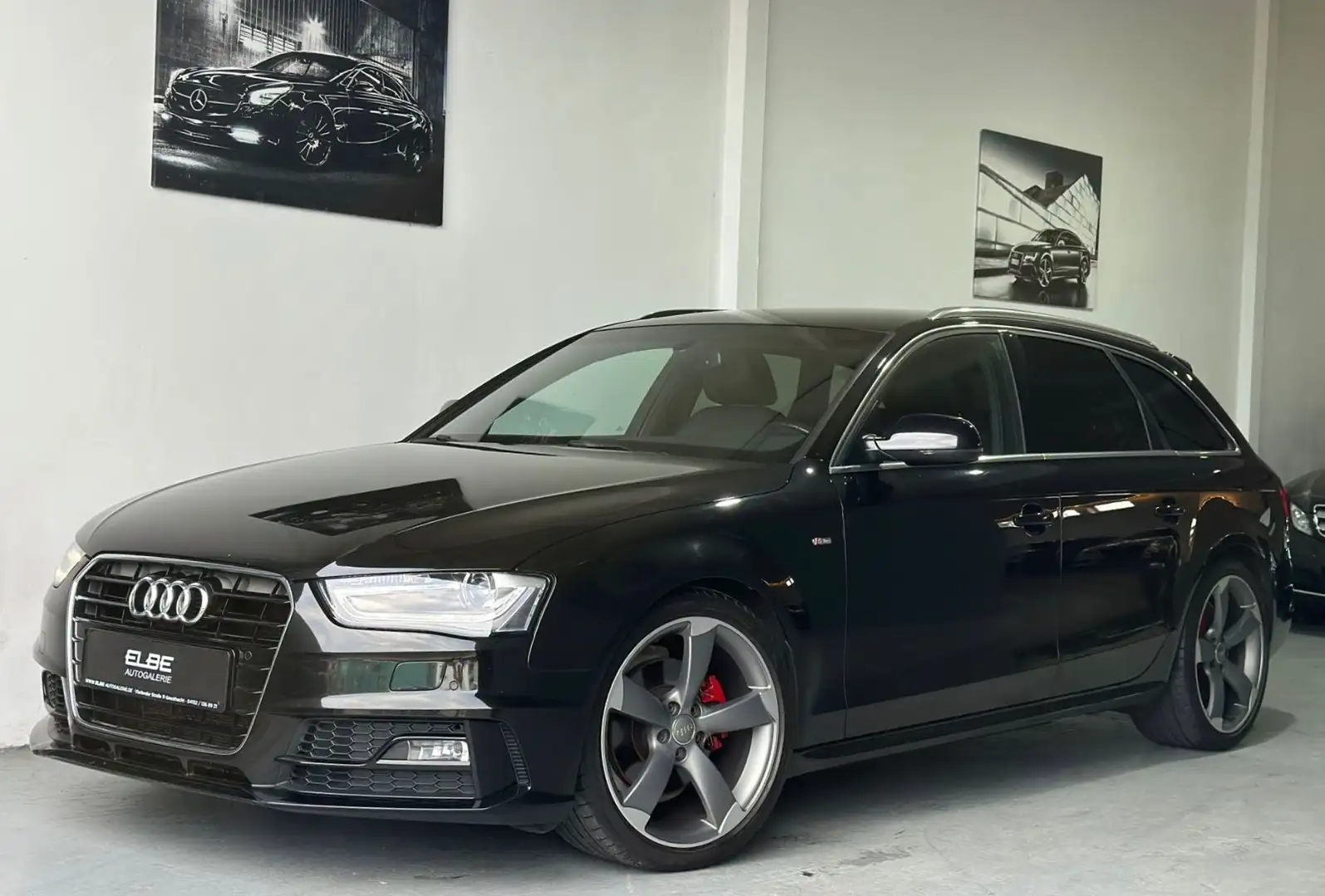 Audi A4 Avant 2.0 TDI S-Tronic S-LINE Sportpaket Plus Schwarz - 2