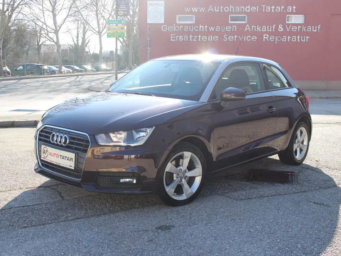 Audi A1 1,6 TDI Sport-75100 km-116 PS-Pickerl 05-2026! Violet - 1
