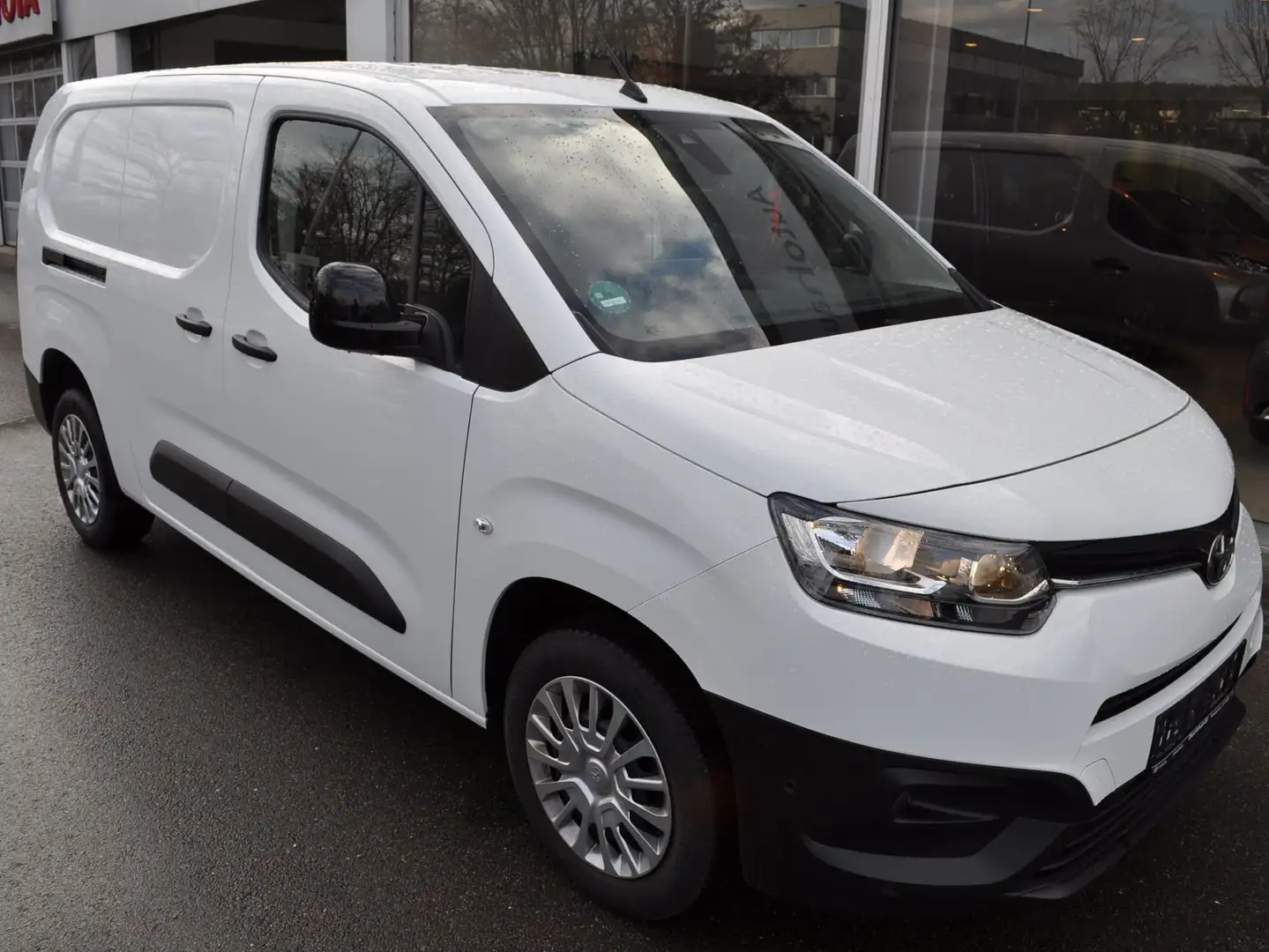Toyota Proace City L2 Meister Blanco - 2