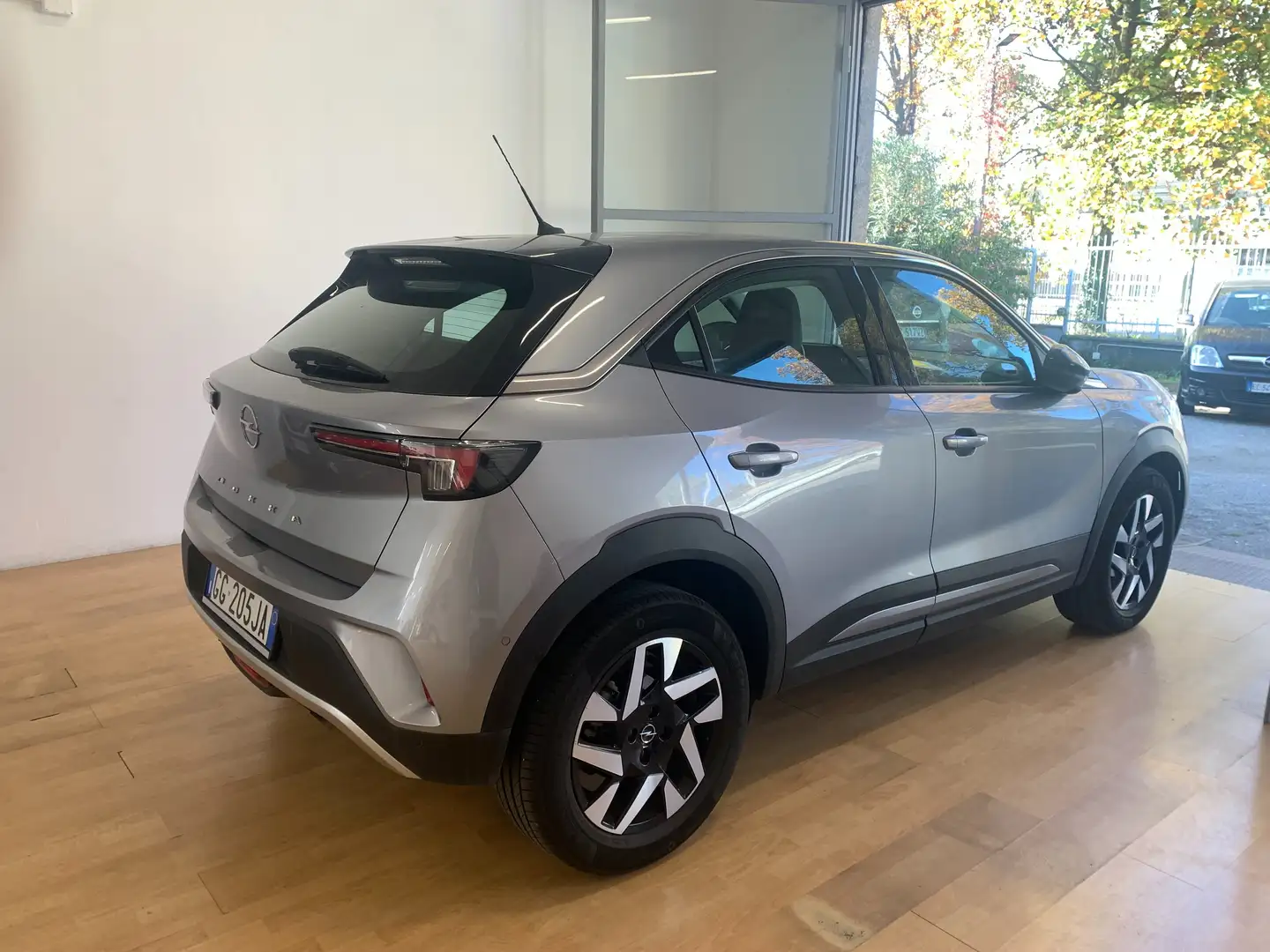 Opel Mokka 1.2 t Elegance s&s 100CV ANCHE NEOPATENTATI Grigio - 2