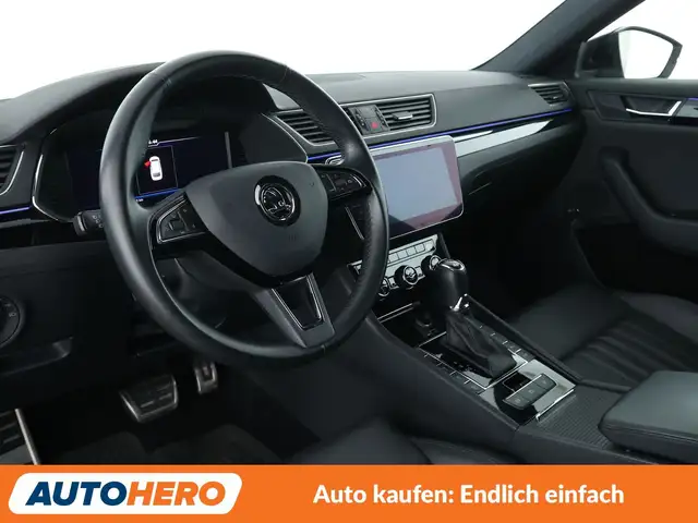 Skoda Superb view 11