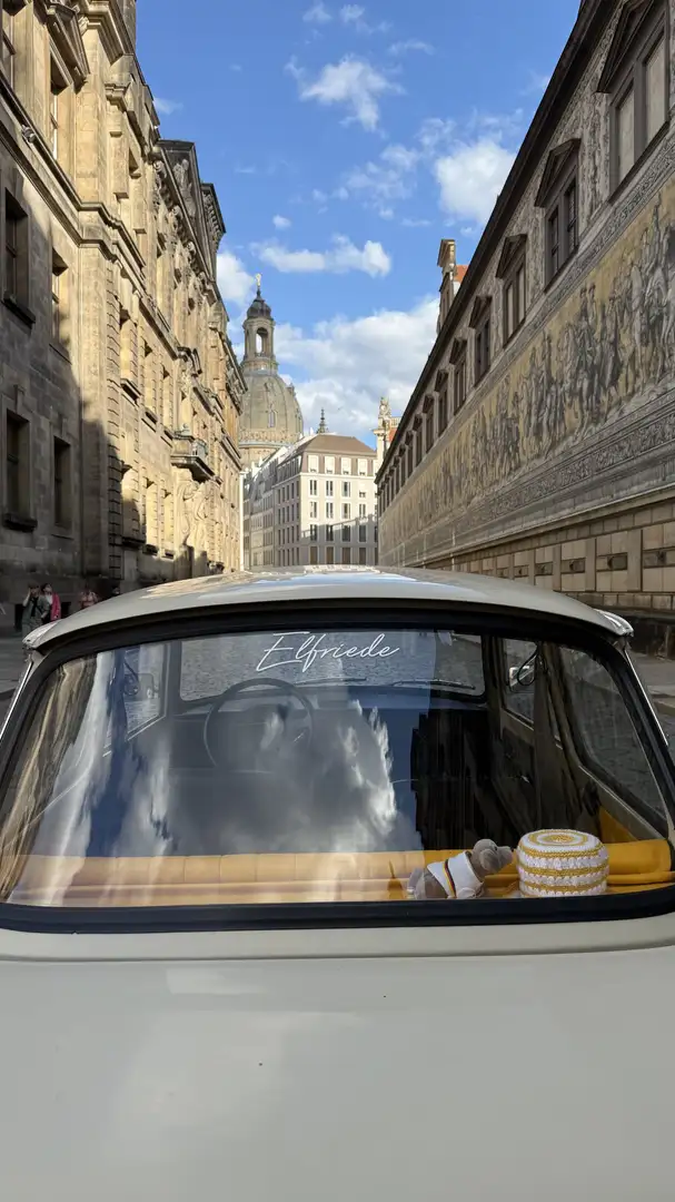 Trabant P601 Highlight Beige - 1