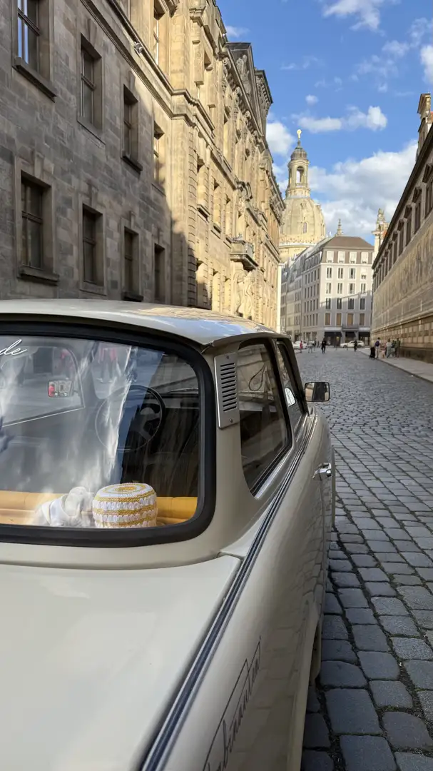 Trabant P601 Highlight Beige - 2