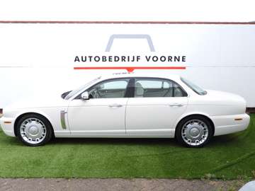 4.2 V8 Super Charger LWB