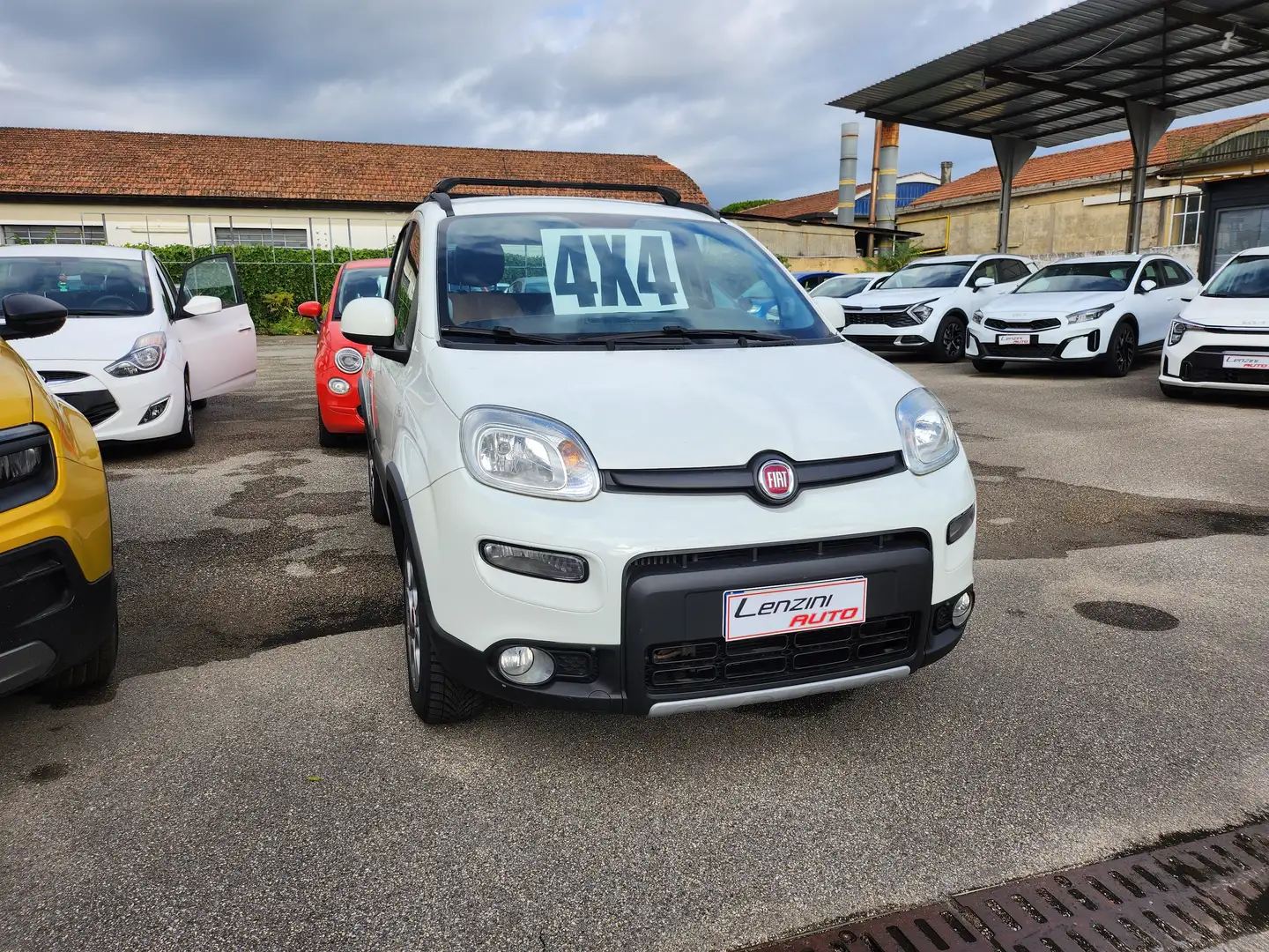 Fiat Panda Panda III 2012 4x4 0.9 t.air turbo 4x4 85cv E6 Blanc - 1