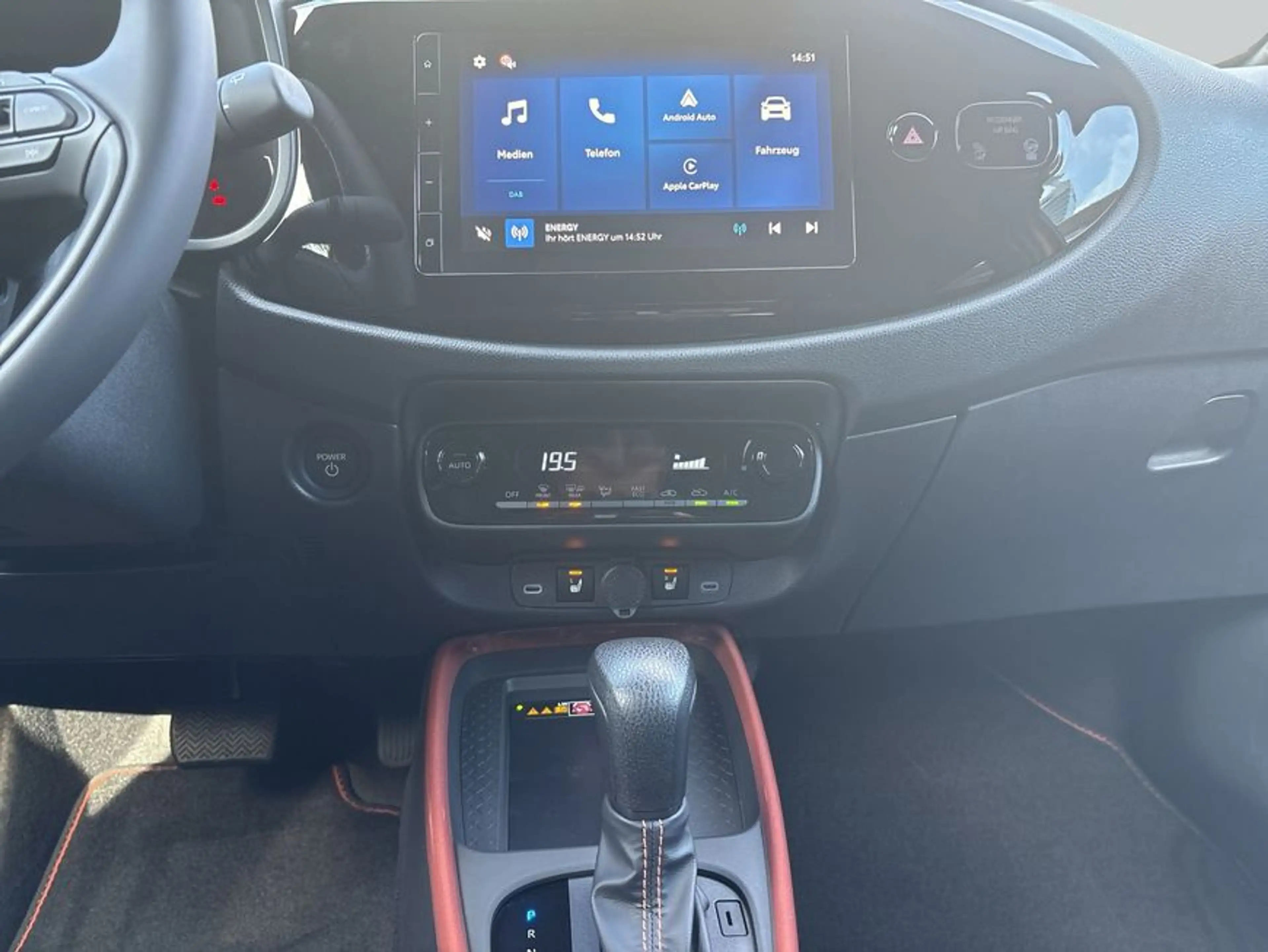 Toyota Aygo X X 1,5 Hybrid Teamplayer Technik-Paket PDC — photo 14