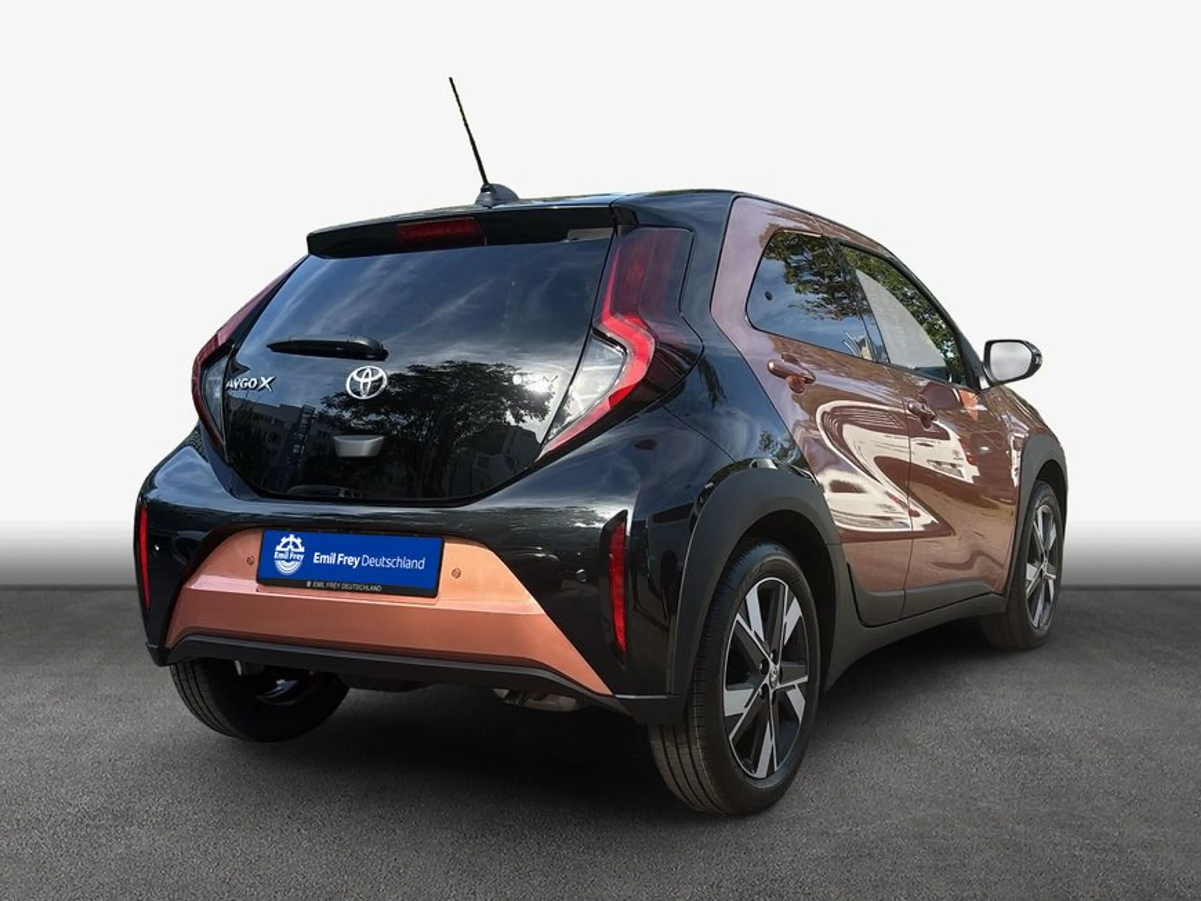 Toyota Aygo X X 1,5 Hybrid Teamplayer Technik-Paket PDC — photo 2