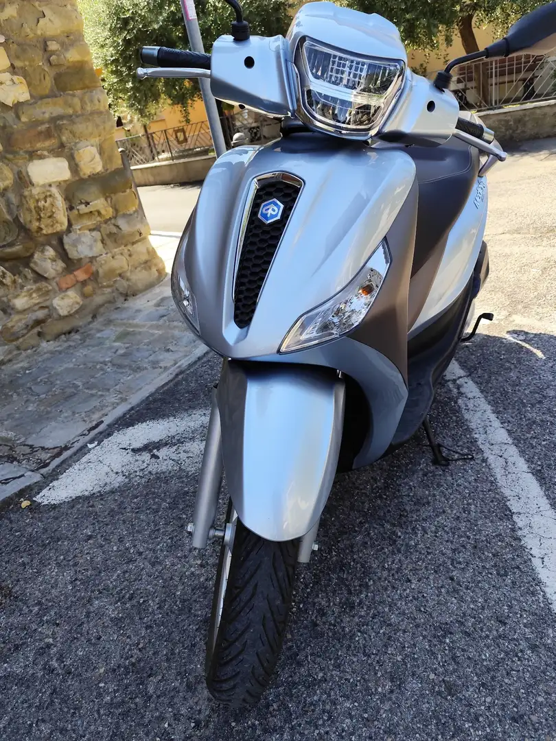 Piaggio Medley 125 madley C abs Beige - 1
