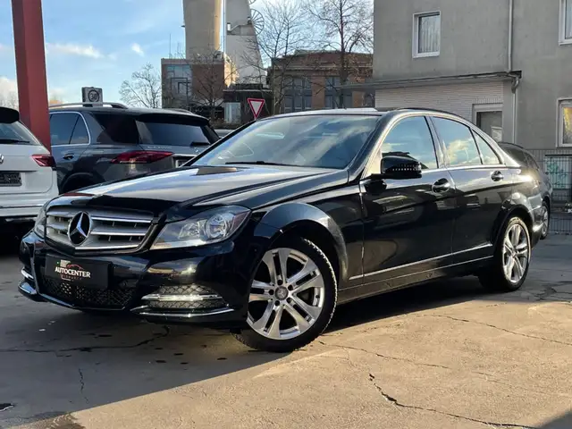 Mercedes-Benz C 180 CGI BlueEfficiency
