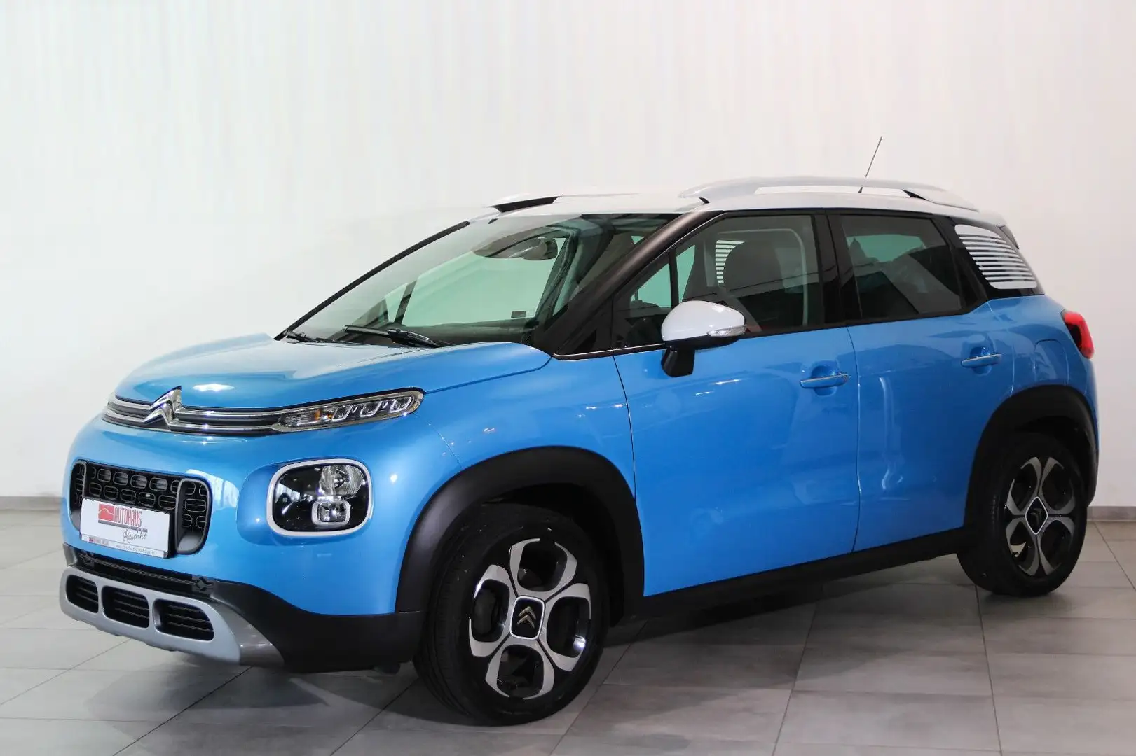Citroen C3 Aircross Shine/Headup/Hifisystem/AHK/Navi Blau - 1