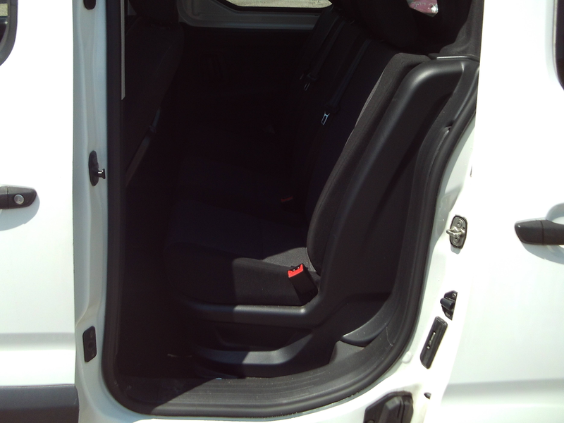Peugeot Partner PARTNER1.2 BENZINNE DUB CAB.5 PL !!!MET SCHADE!!!!!!! — photo 6