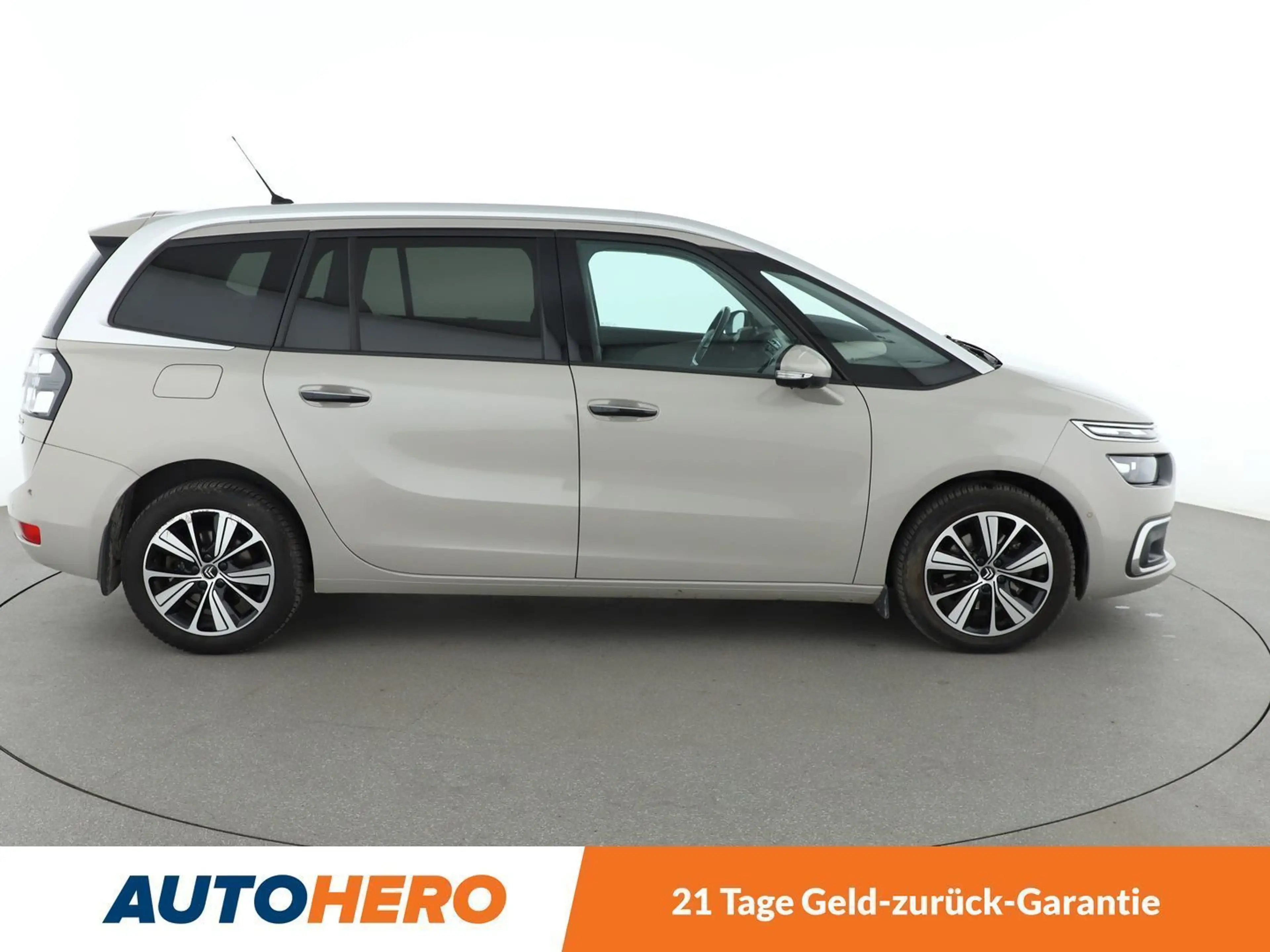 Citroen Grand C4 Picasso 1.6 THP Shine — photo 7