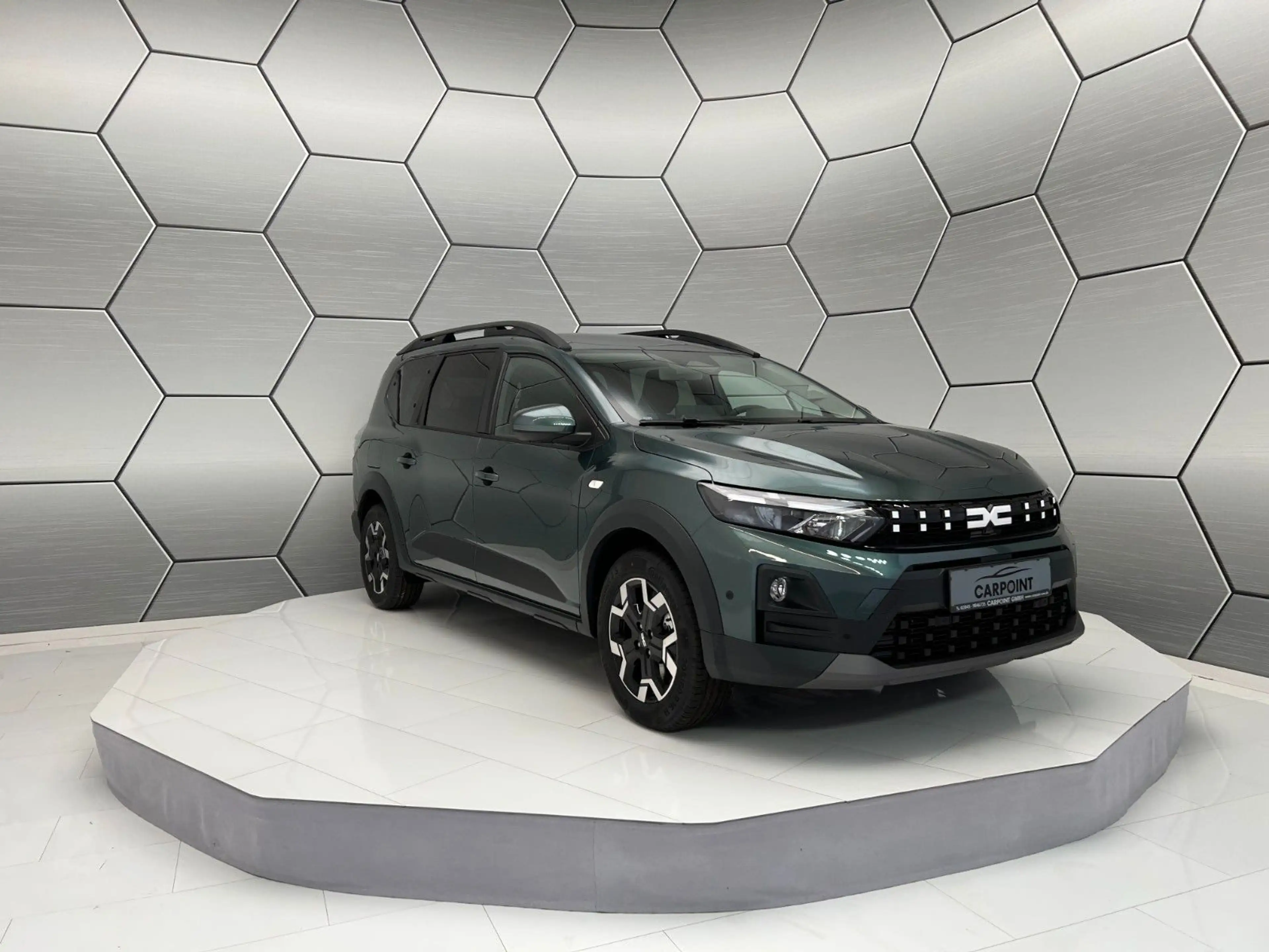 Dacia Jogger Journey hybrid 155 7-Sitzer 360° Navi — photo 8