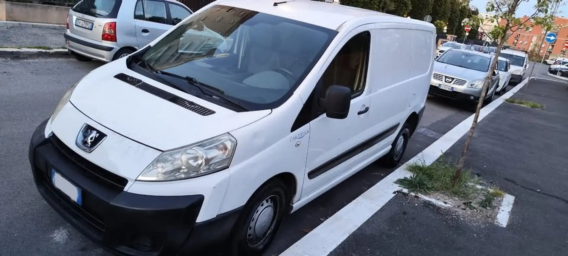 Peugeot Expert Белый - 1