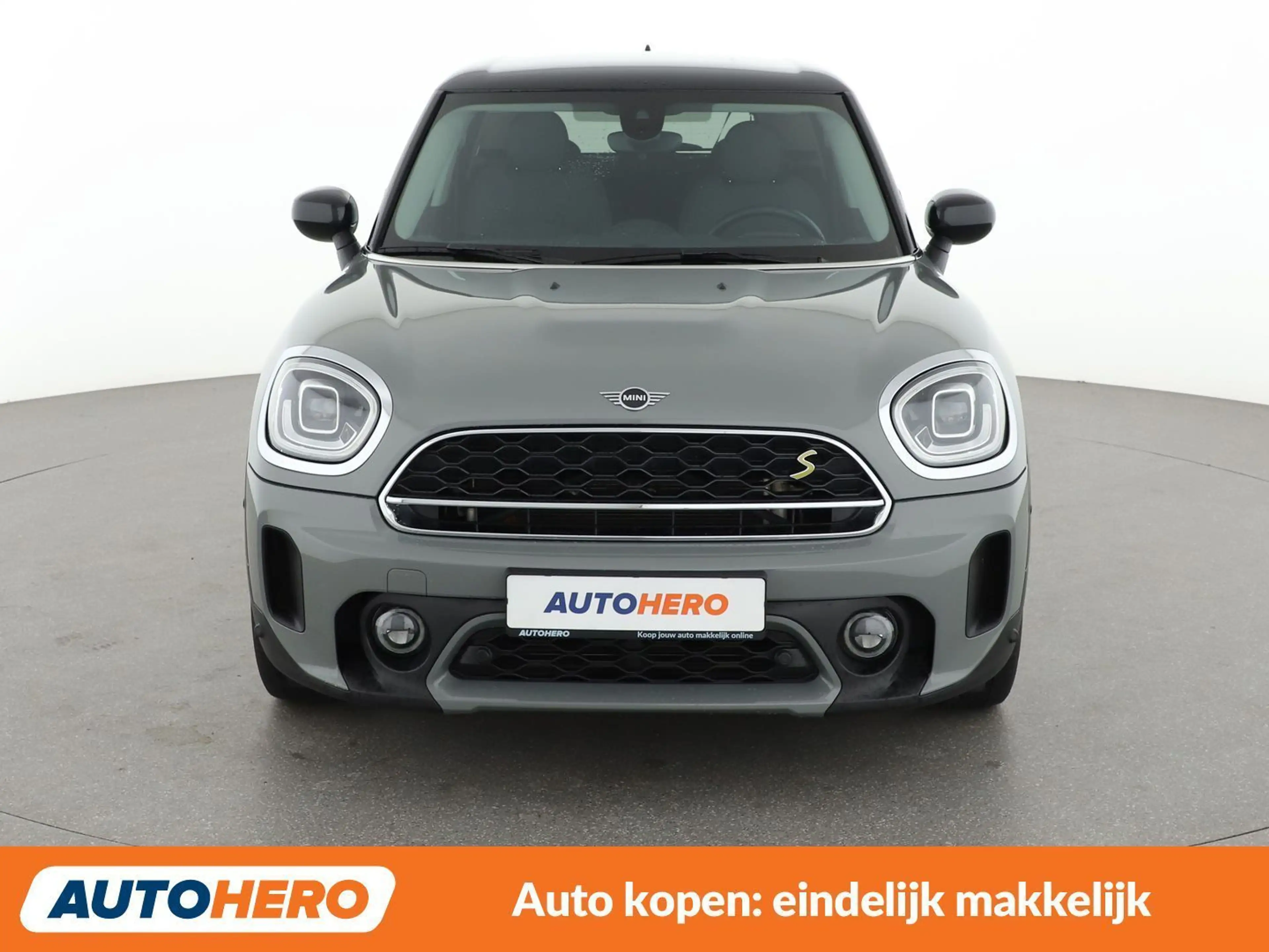 MINI Cooper SE Countryman Cooper S E Hybrid ALL4 Classic Trim — photo 10