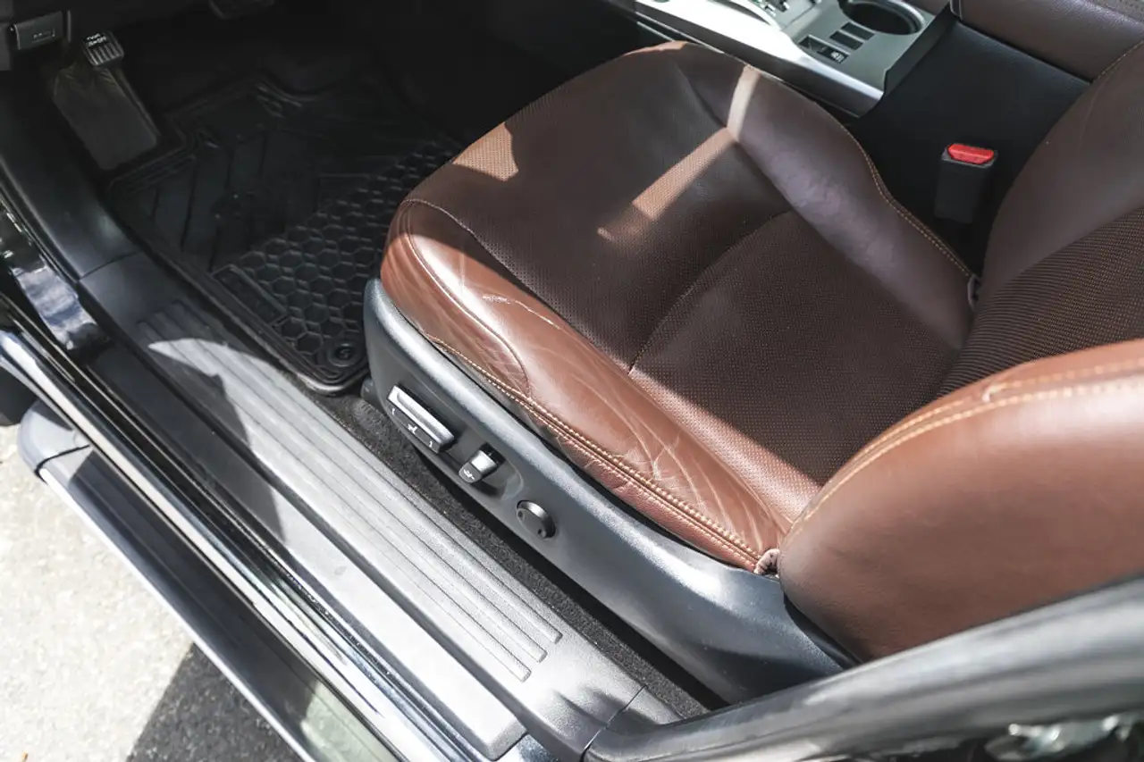 Toyota 4-Runner снимка Toyota 4-Runner