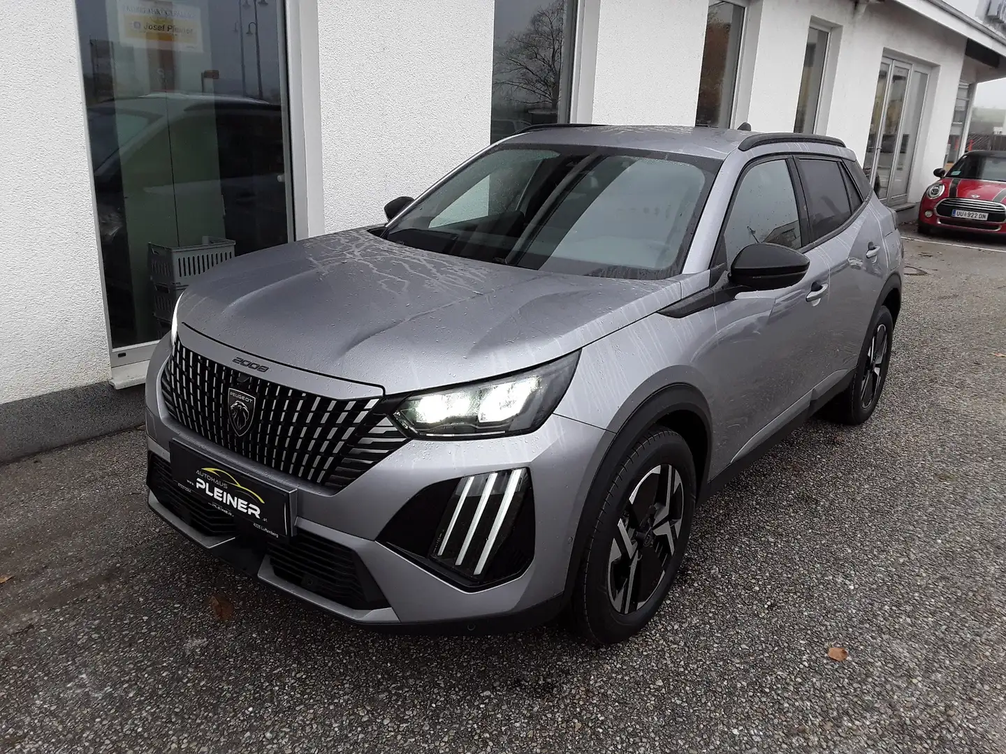 Peugeot 2008 Allure Gris - 1