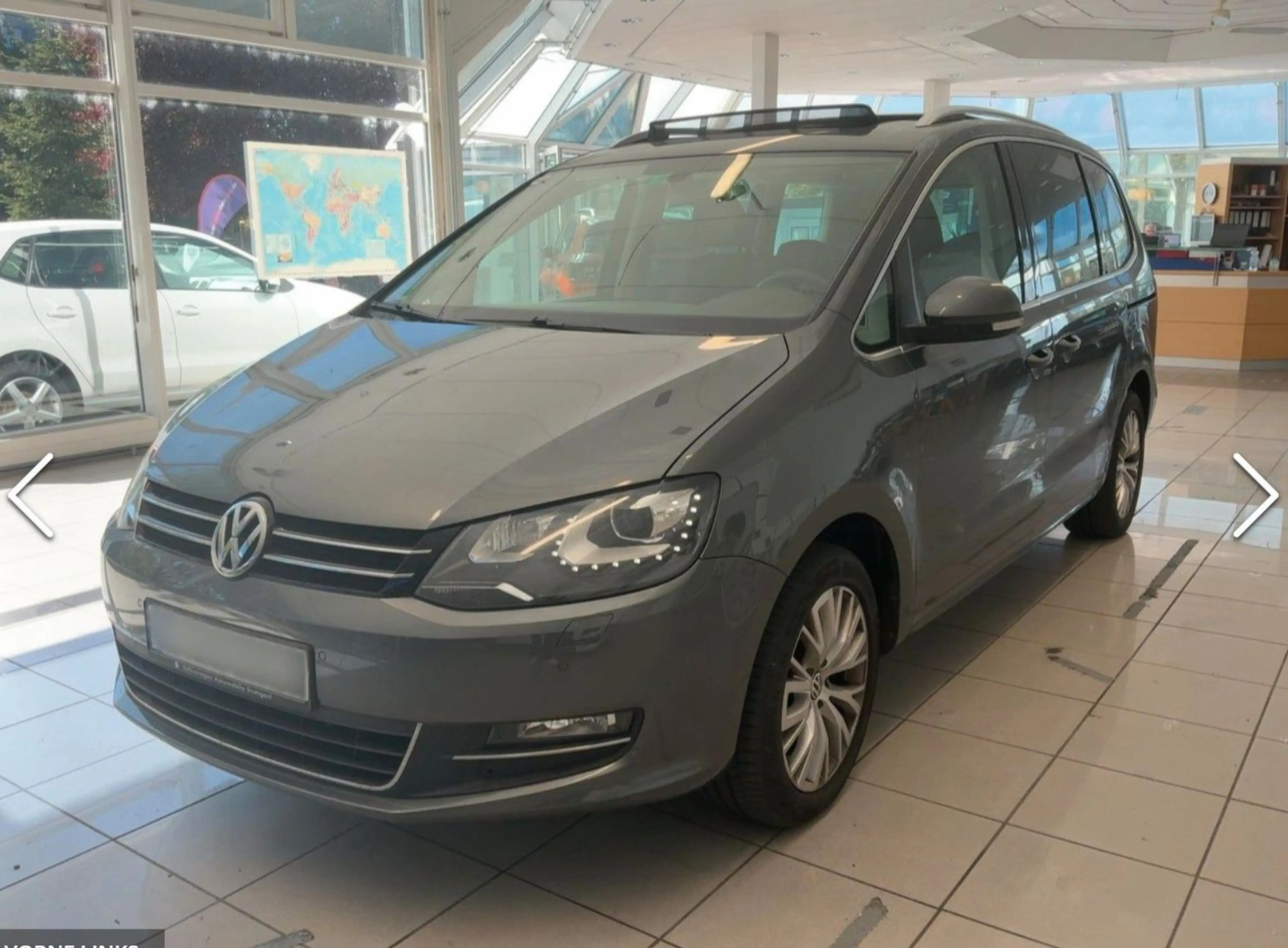 Volkswagen Sharan Highline 2.0 TDI DSG/7SITZE/SCHECKHEFT