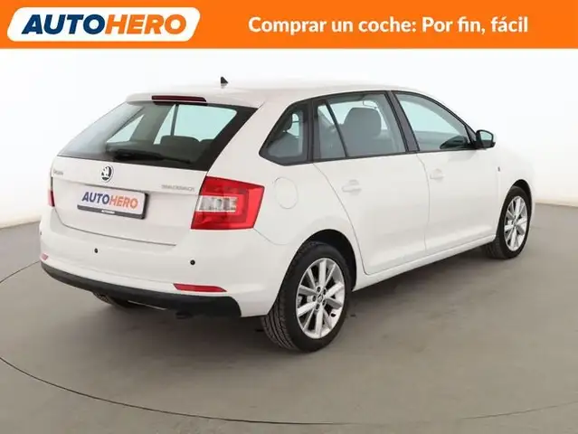 Skoda Rapid view 6