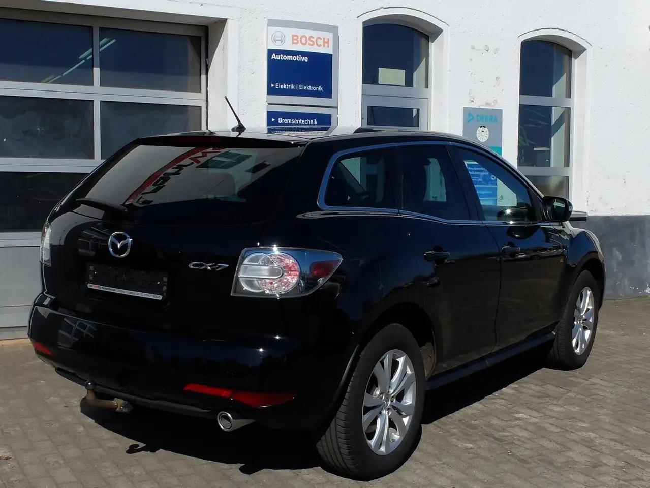 Mazda CX-7 SUV/Geländewagen/Pickup in Schwarz gebraucht in Grimma für €  7.000,-