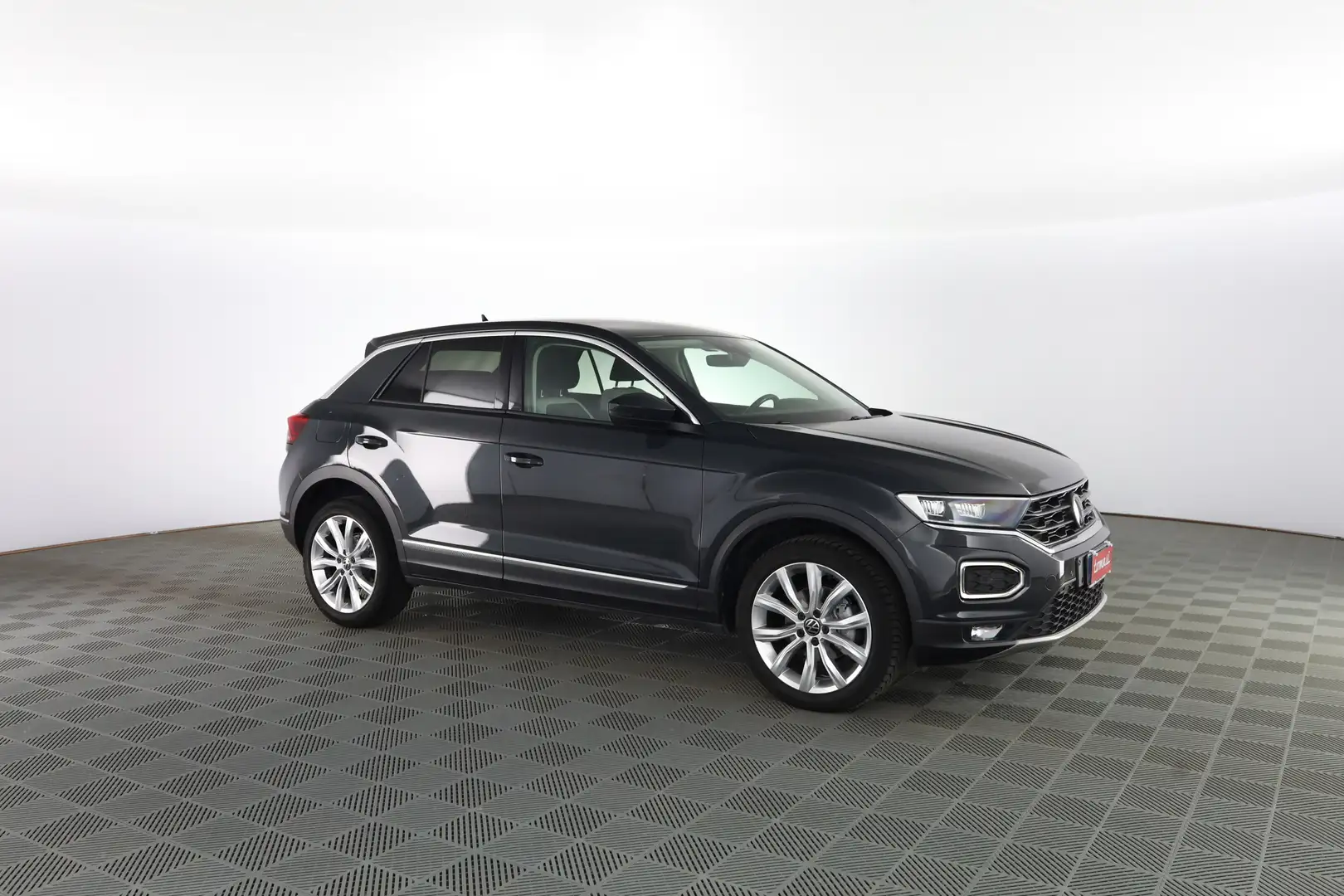 Volkswagen T-Roc 1.5 TSI ACT Advanced DSG BMT Grigio - 2