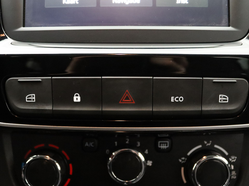 Dacia Spring Expression 27 kWh Achteruitrijcamera | Apple Carpl — photo 21