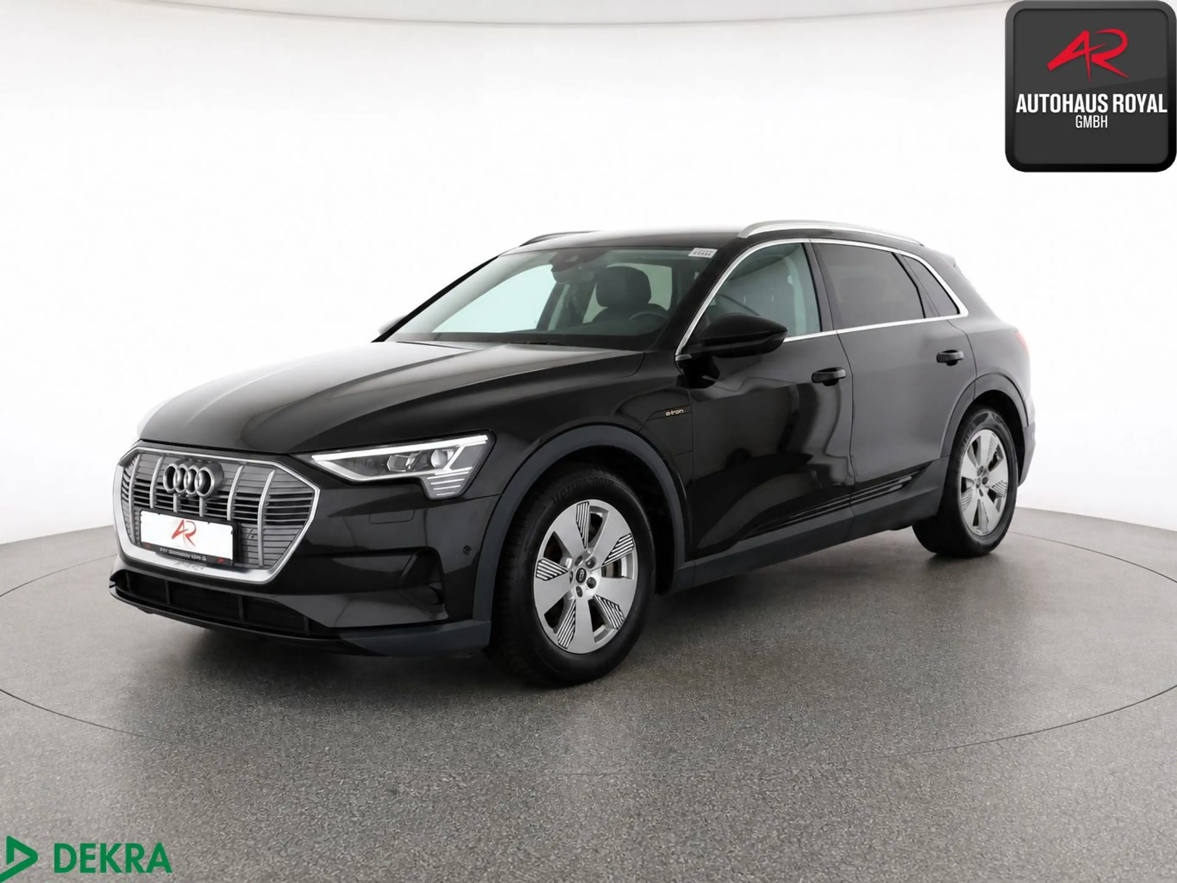 Audi e-tron 55 qu KEYLESS,360°,ACC,MEMORY,CARPLAY,SH