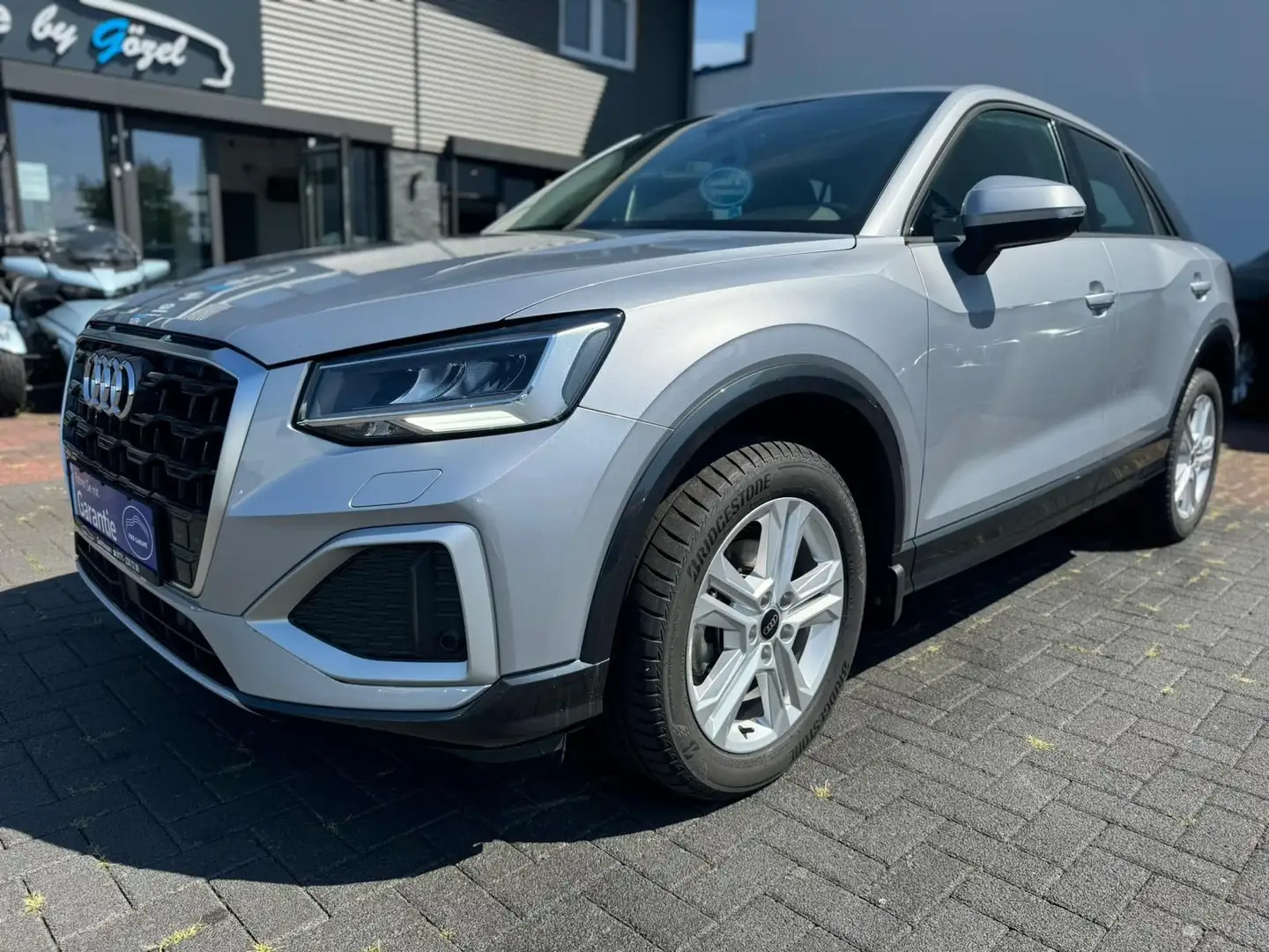 Audi Q2 35 TFSI advanced *1. Hand *Standheiz. Silber - 1