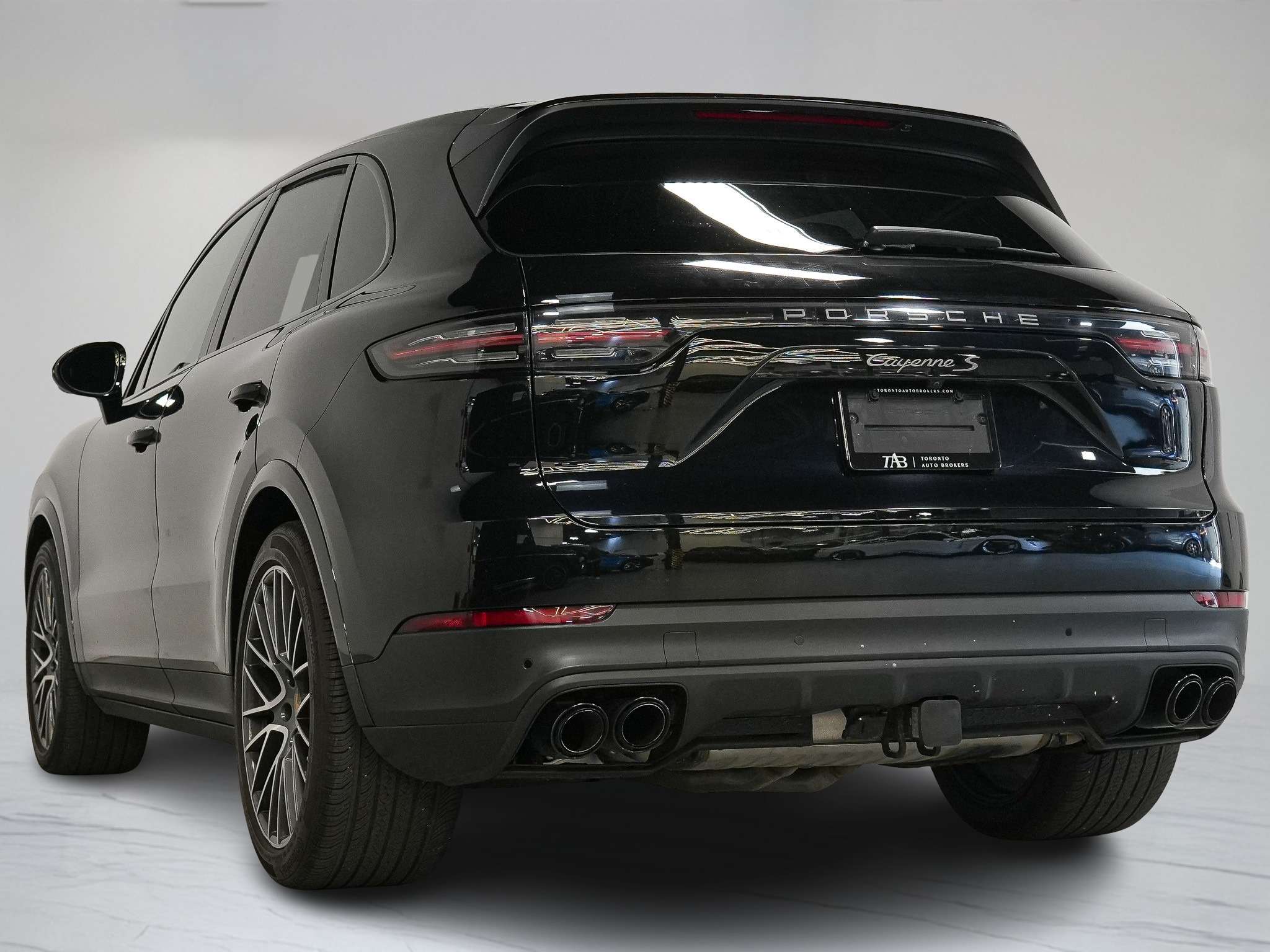 used 2023 Porsche Cayenne car, priced at $75,900