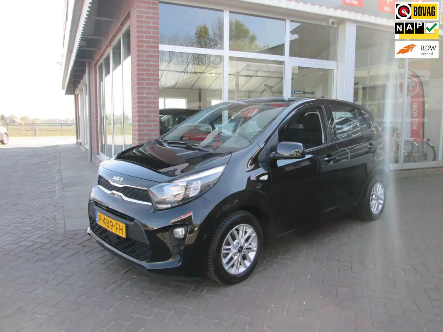 Kia Picanto 1.0 DPi DynamicLine Schwarz - 1