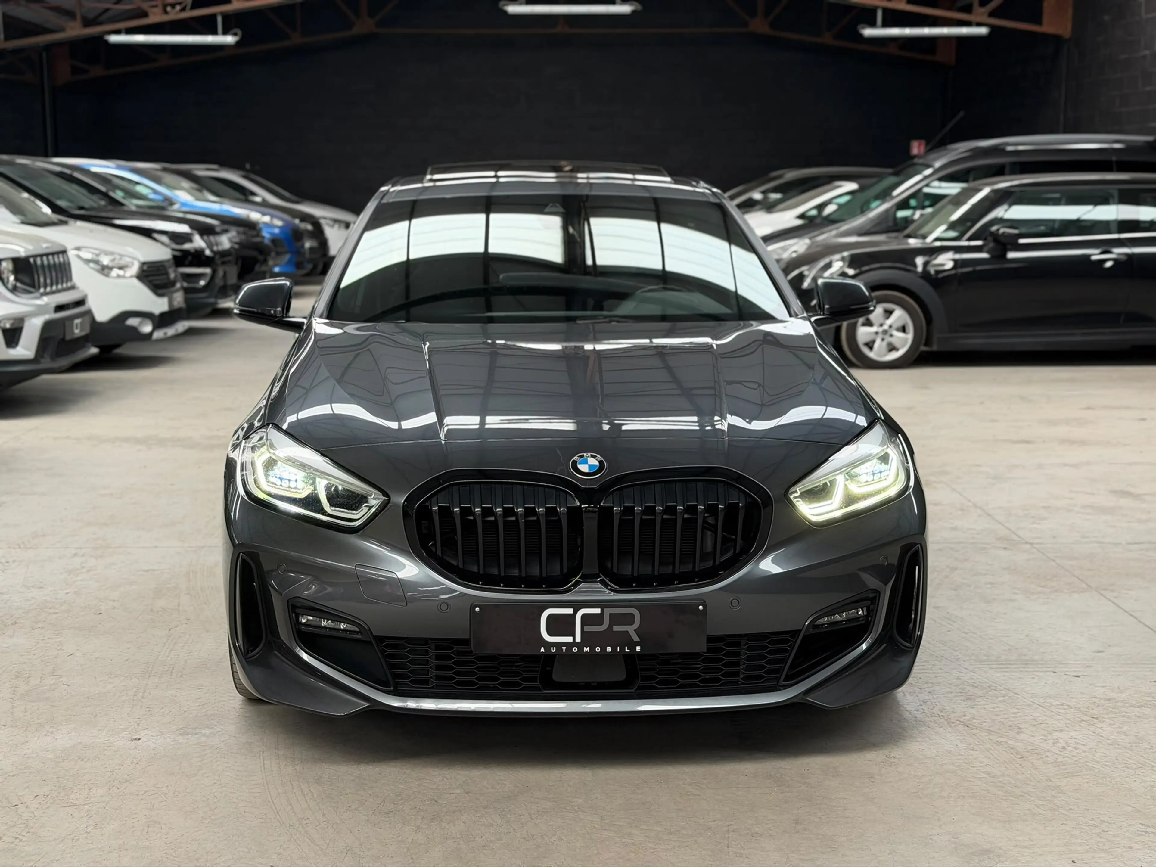BMW 118 iA * PACK M * TOIT OUVRANT * CARPLAY * CAMERA * SIEGE SPORT * LED — photo 2