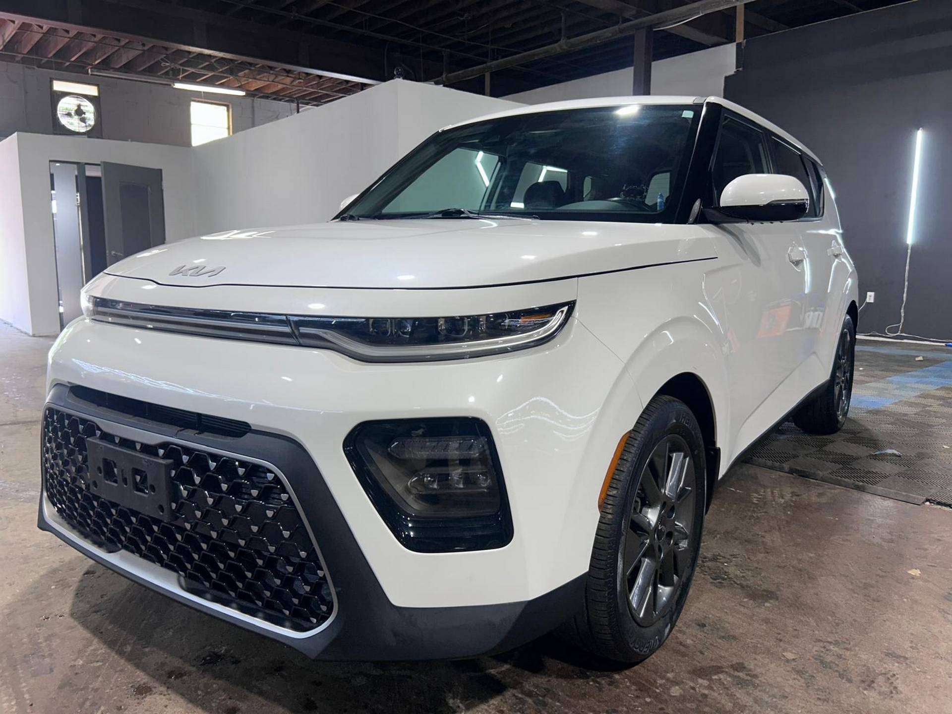White 2022 Kia Soul SUV / Crossover Automatic