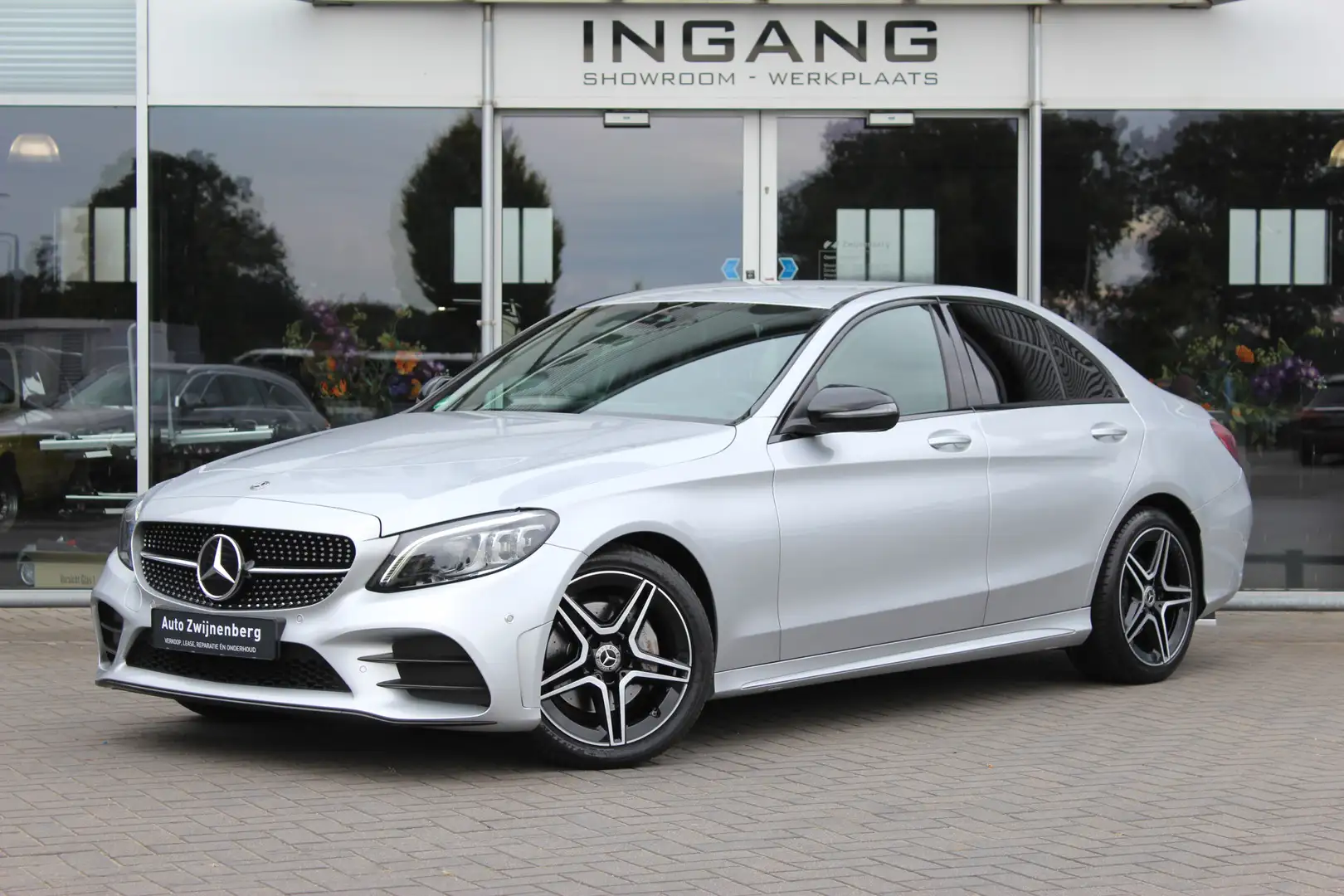 Mercedes-Benz C 200 d Business Solution AMG | Carplay | Camera | Cruis Grijs - 1