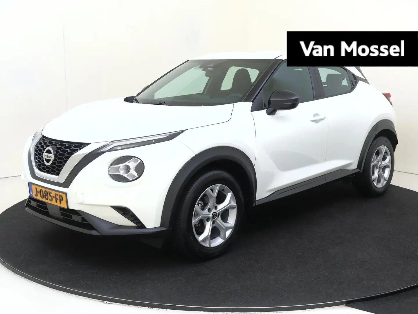 Nissan Juke 1.0 DIG-T Acenta LM velgen | clima Wit - 1