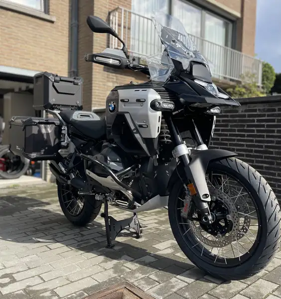 BMW R 1300 GS Adventure - foto 2