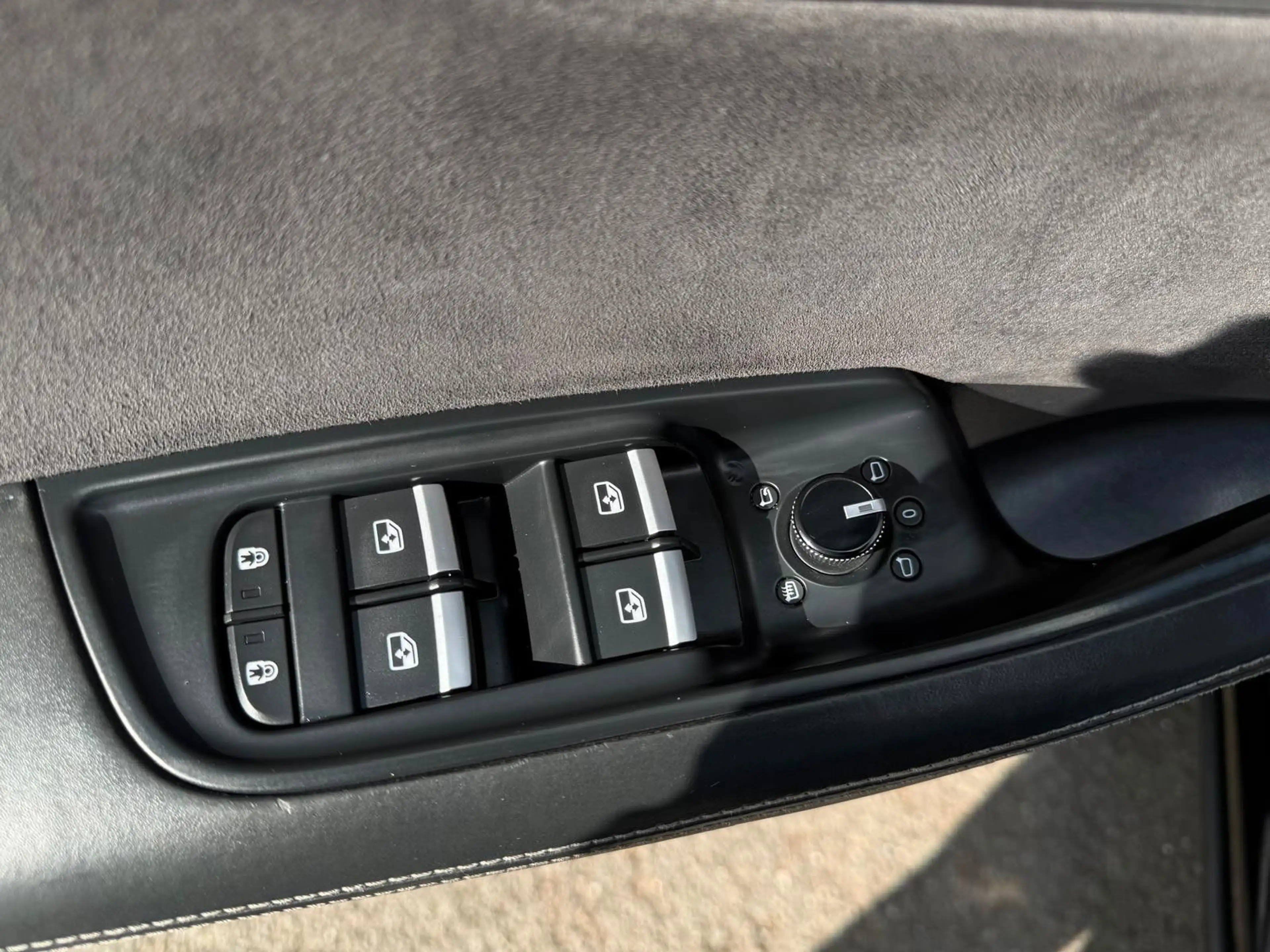 Audi SQ8 4.0 TDI quattro * PANO * BANG&OLUFSEN * — photo 14