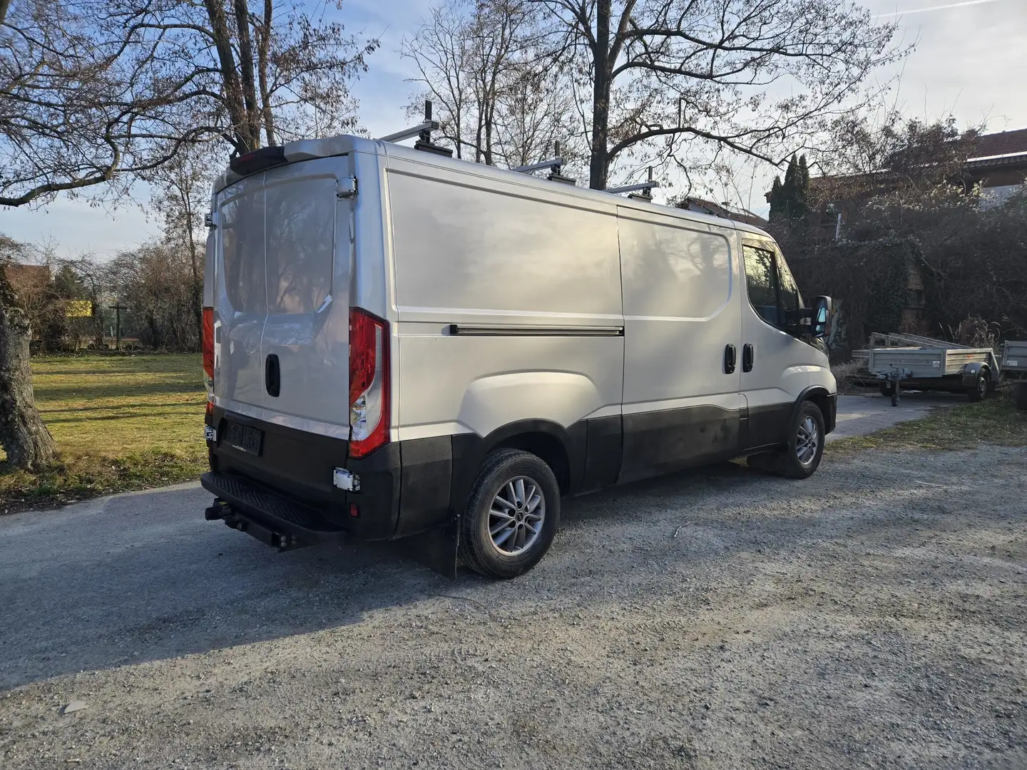 Iveco Daily 35 S 18 Automatik LED voll Ausstattung - 2