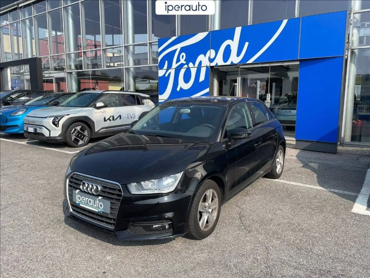 Audi A1 Sportback 1.0 tfsi ultra 95cv s-tronic Nero - 1
