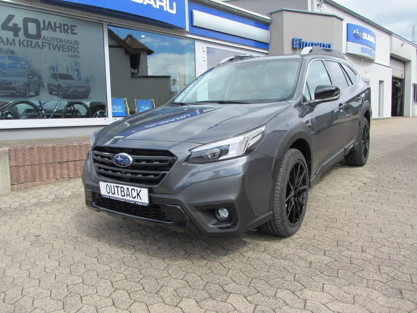 Subaru OUTBACK 2.5i Platinum 25MJ *HK + NAVI*Black Edition* Grau - 1