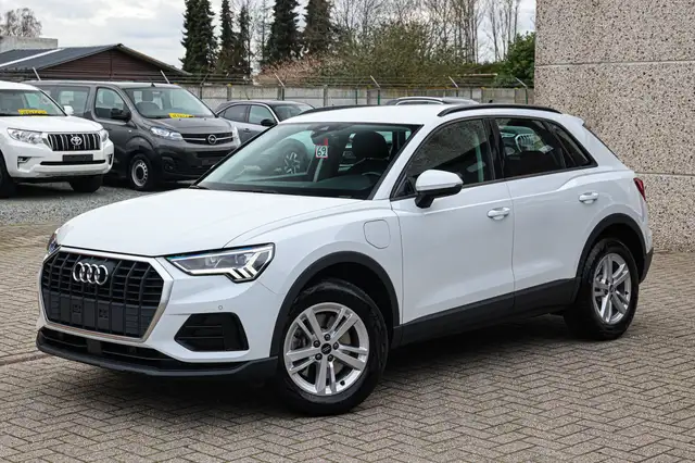 Audi Q3 360°CAMERA*LEDER*ELECTR-KOFFER*NAVIGATIE*ZETELVERW