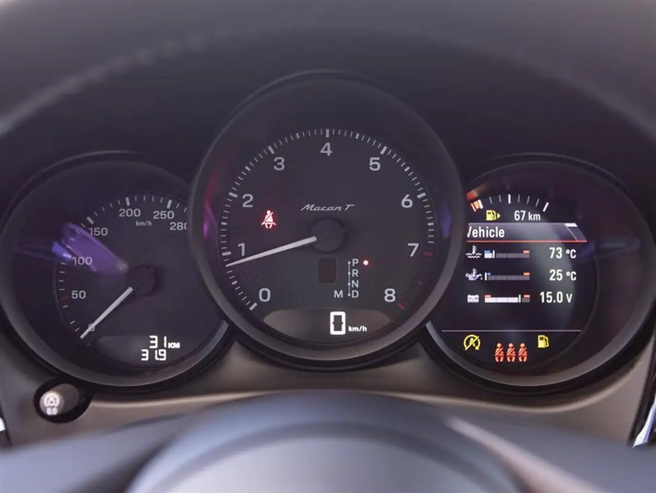 Porsche Macan снимка Porsche Macan