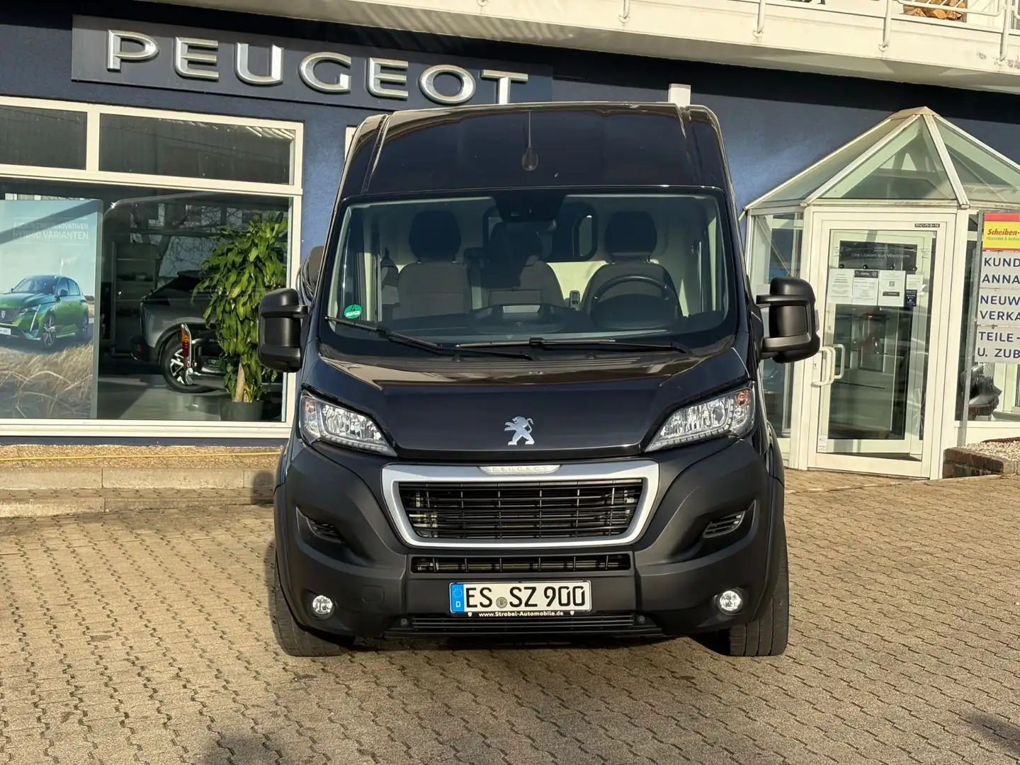 Peugeot Boxer Kasten Hochraum 435 L2H2 BlueHDi 165 Stop& Zwart - 2