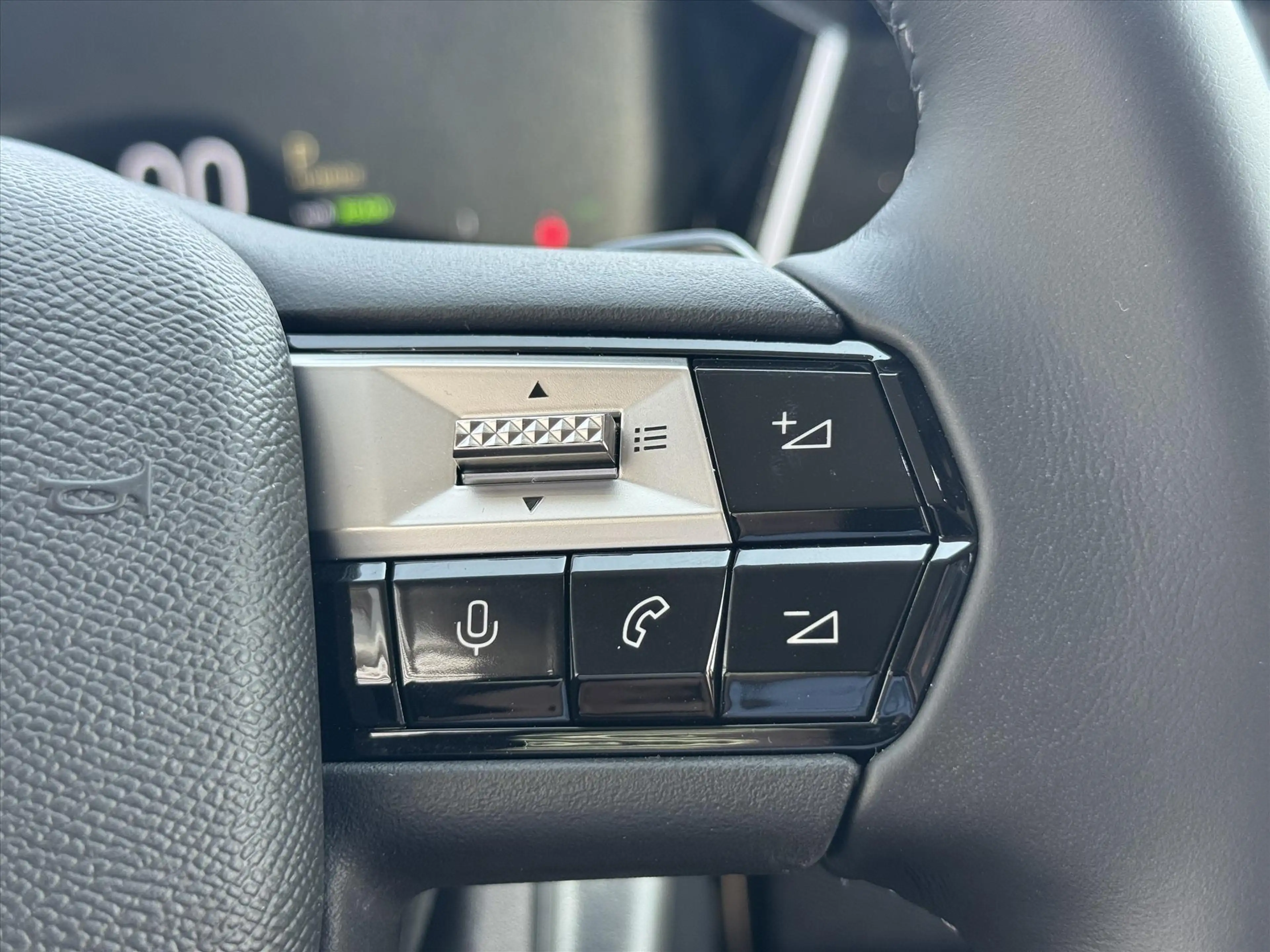 DS Automobiles DS 4 1.6 Plug-In Hybrid 225pk Automaat Pallas | Navigat — photo 15