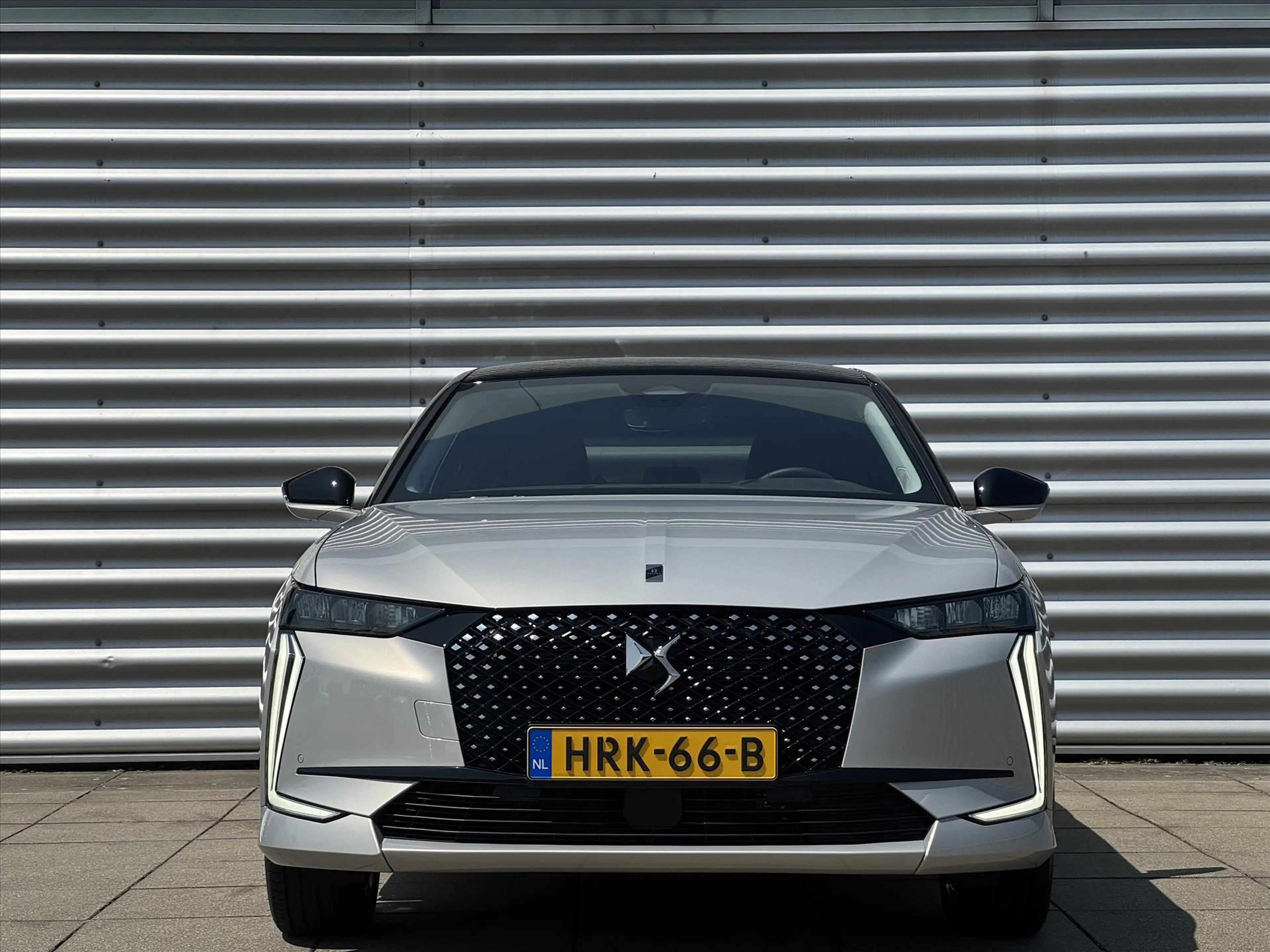DS Automobiles DS 4 1.6 Plug-In Hybrid 225pk Automaat Pallas | Navigat — photo 2
