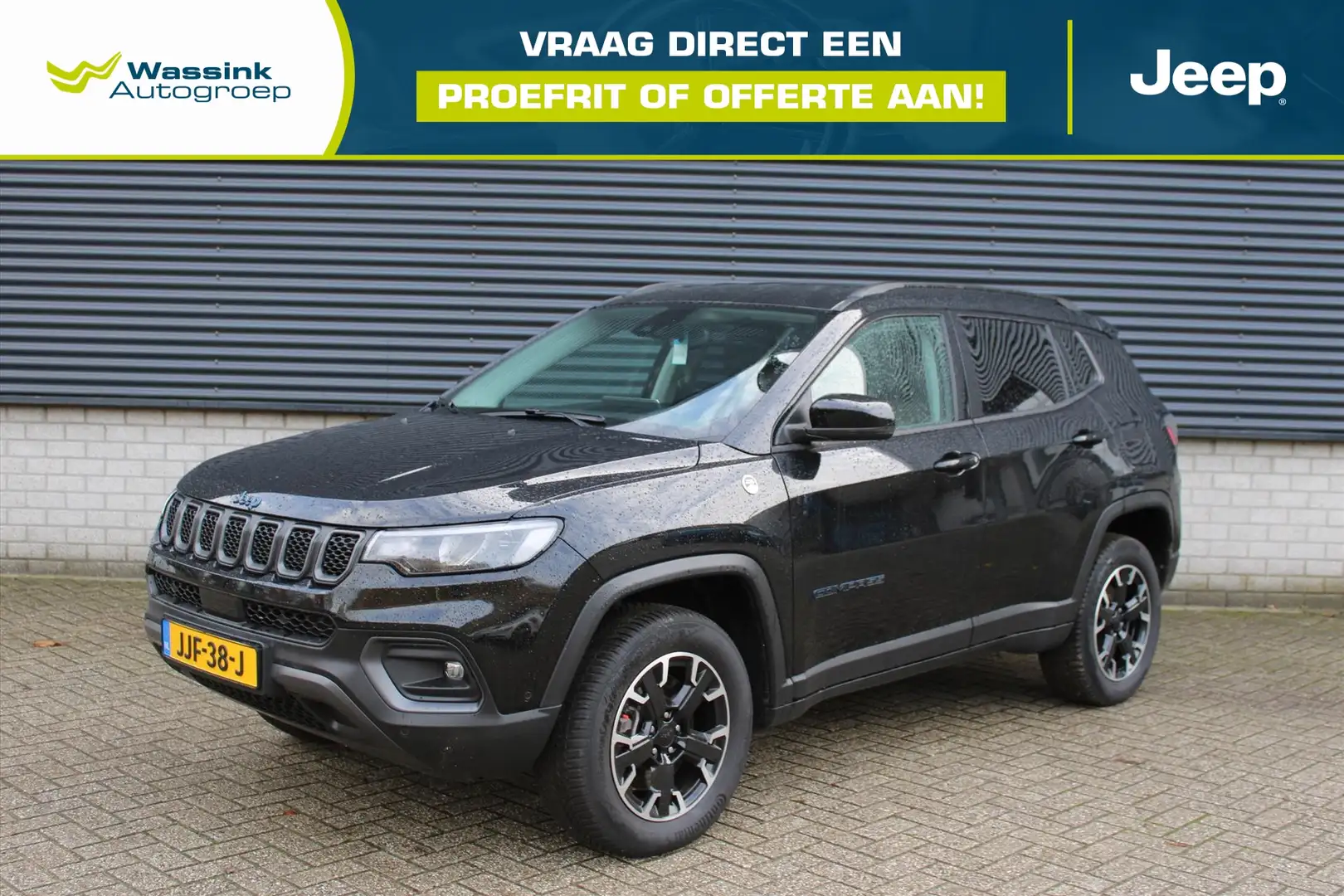 Jeep Compass Trailhawk 4XE PHEV 240pk Automaat I Camera I Navig Noir - 1